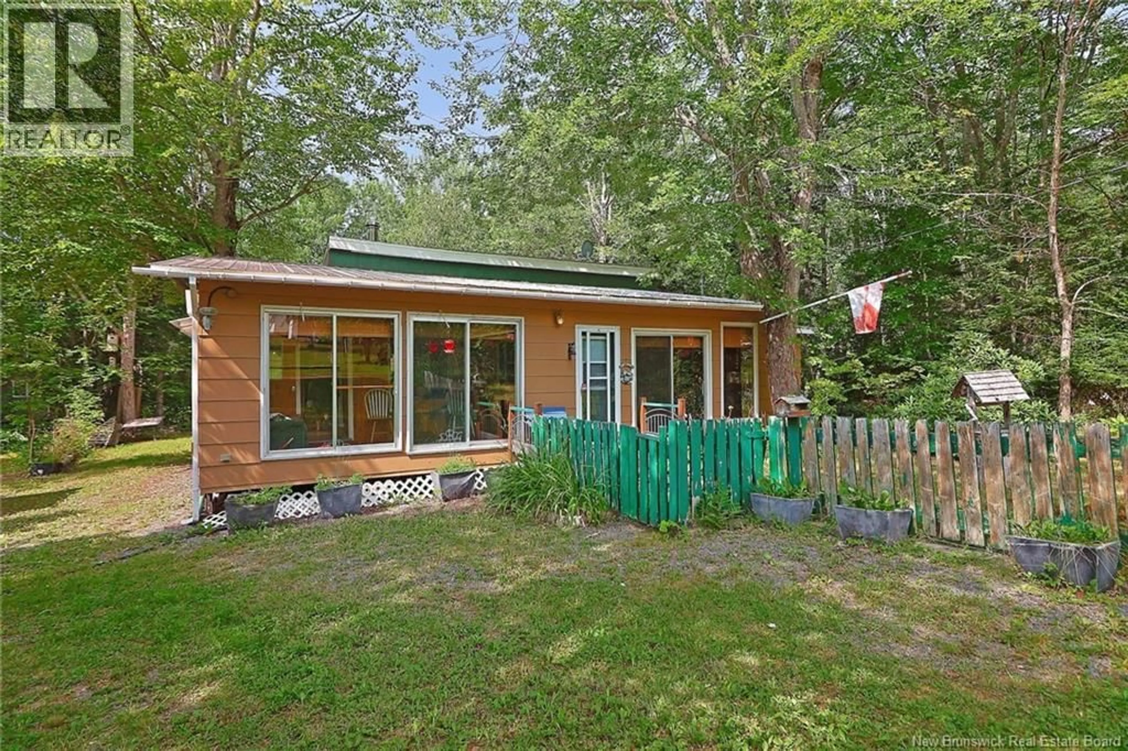 Patio, unknown for 13 MILLS CRESCENT, Mill Cove New Brunswick E4C3W9