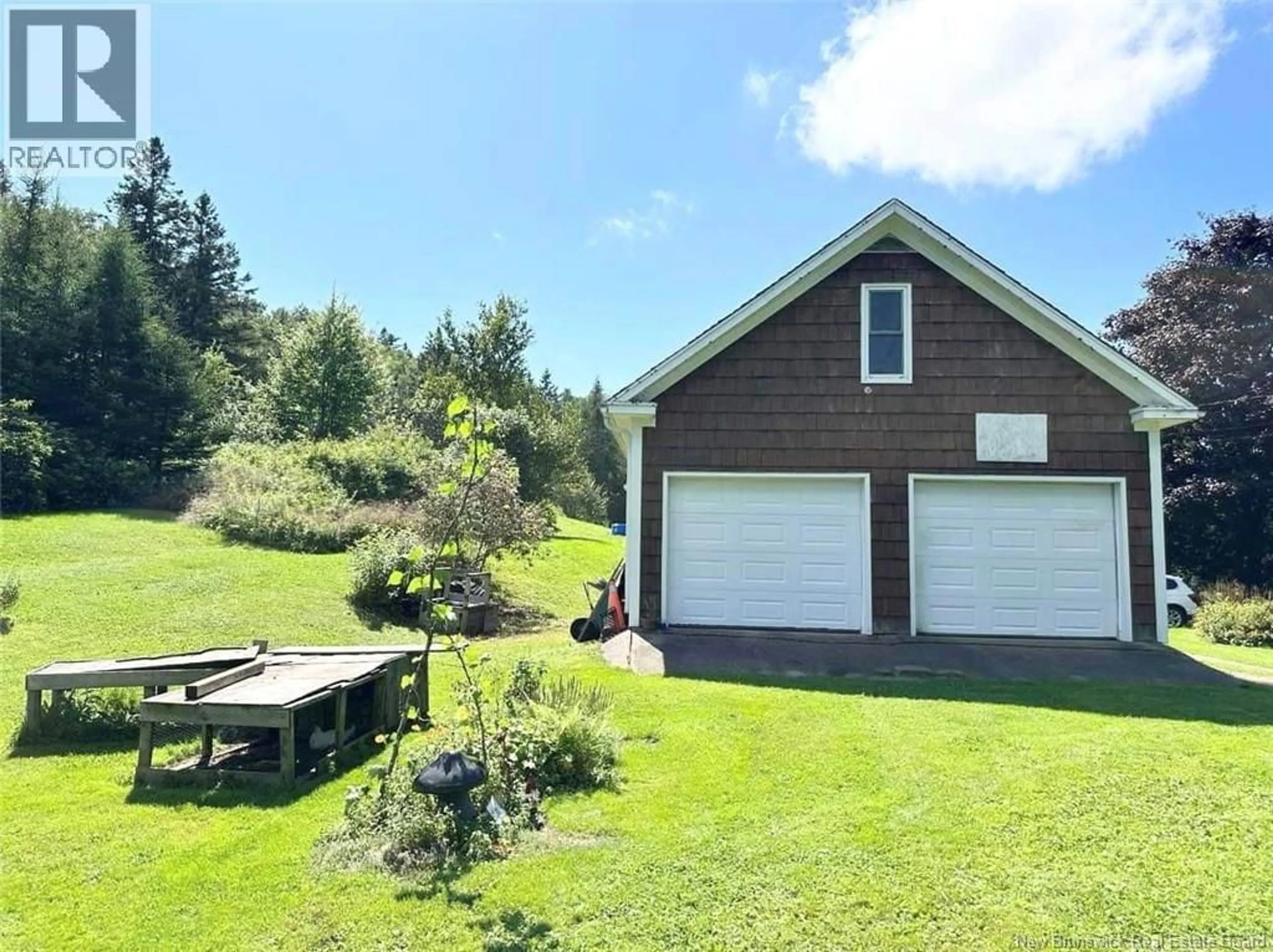 A pic from outside/outdoor area/front of a property/back of a property/a pic from drone, water/lake/river/ocean view for 459 ROUTE 845, Kingston New Brunswick E5N1N5
