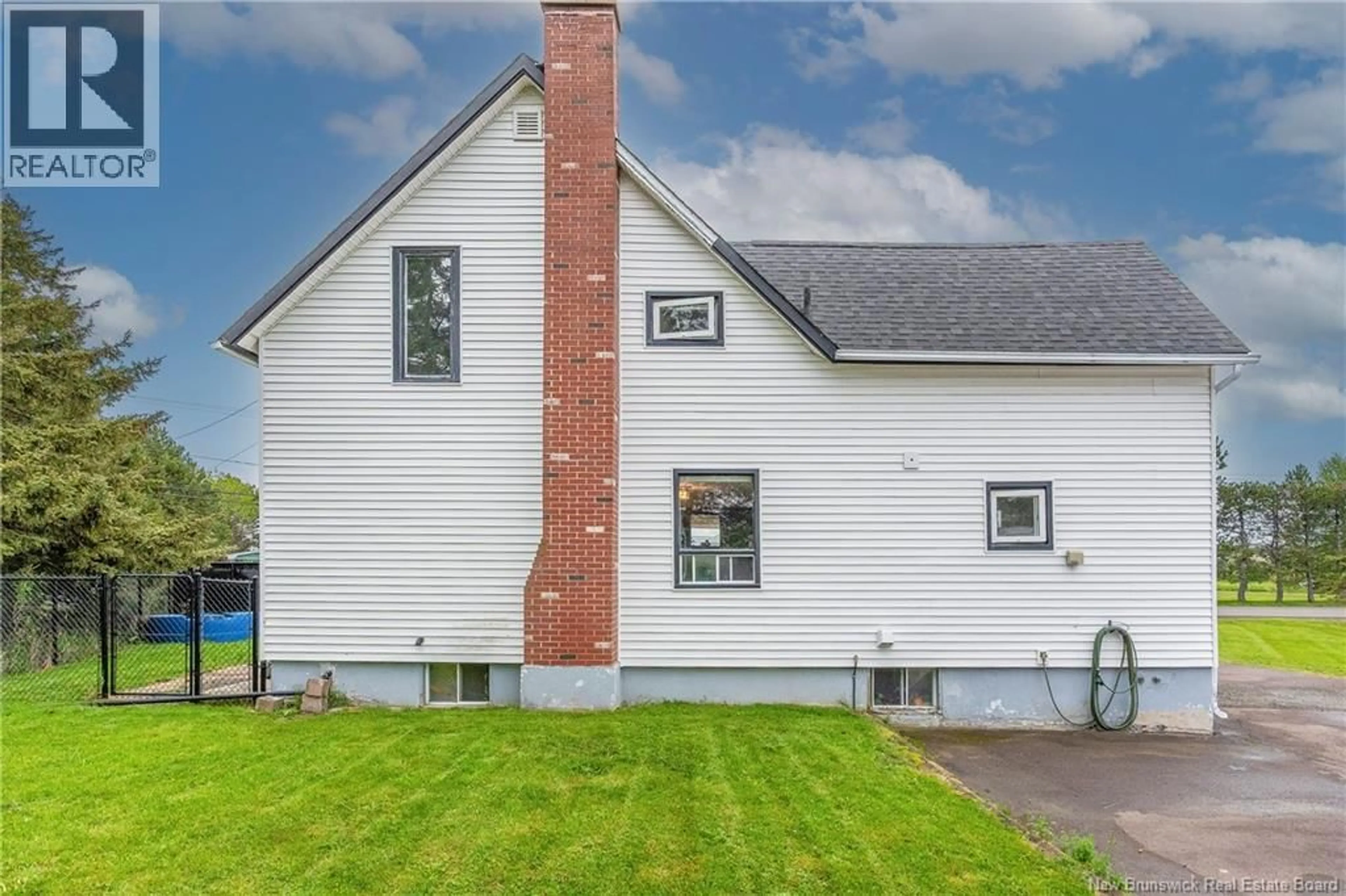 Home with brick exterior material, street for 1929 RTE 535, Cocagne New Brunswick E4R3C2