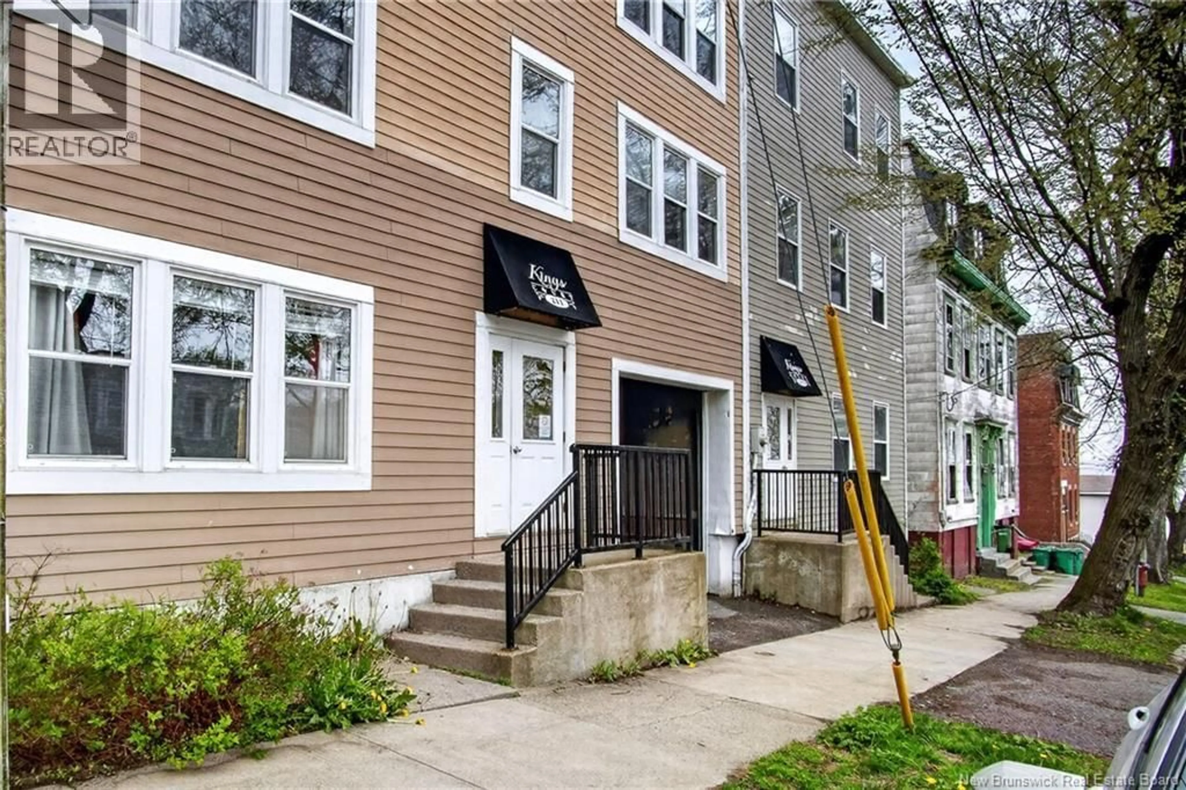 Unknown for 1 - 211 KING ST EAST, Saint John New Brunswick E2L1H2