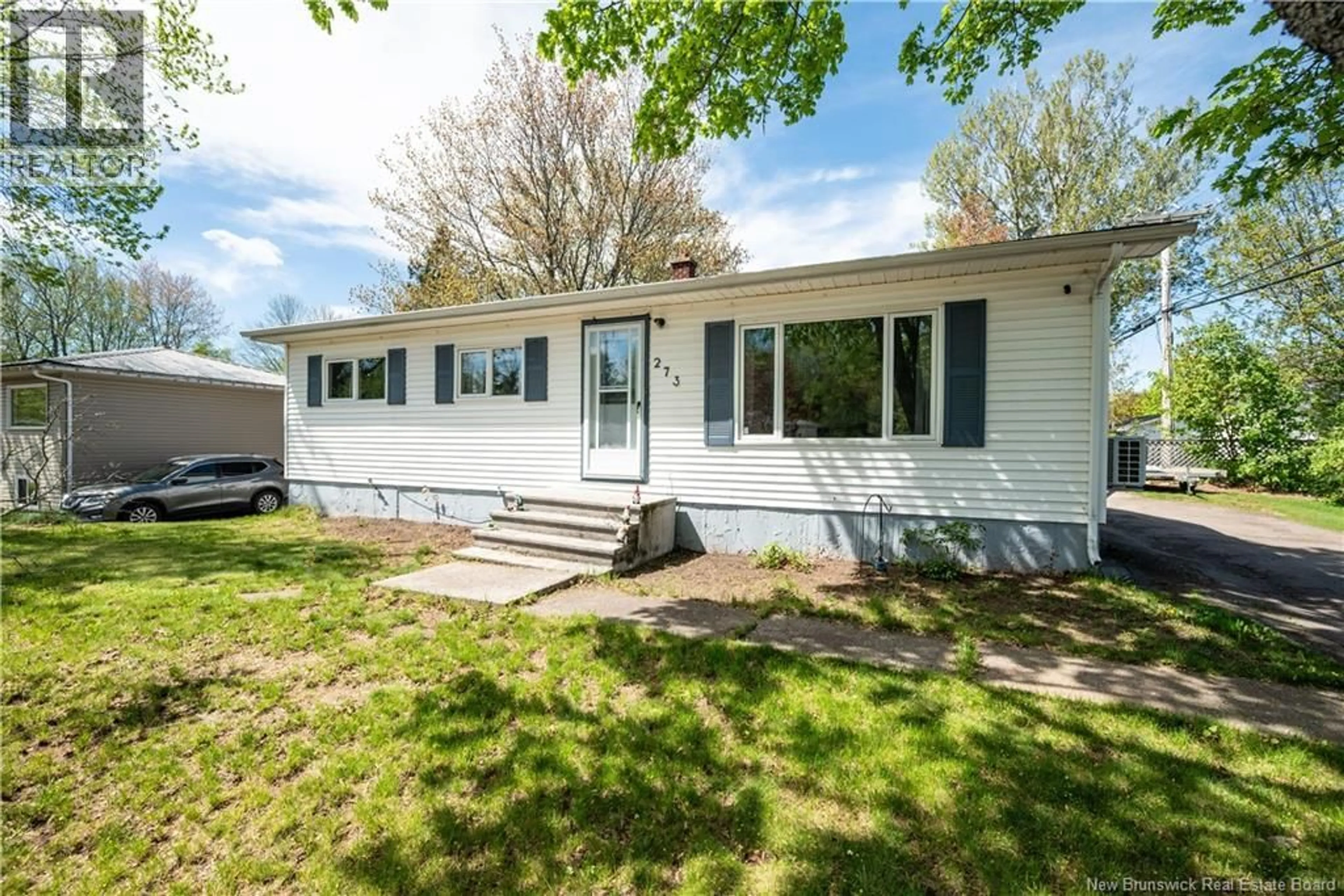 Home with vinyl exterior material, street for 273 BUCKINGHAM AVENUE, Riverview New Brunswick E1B2P1