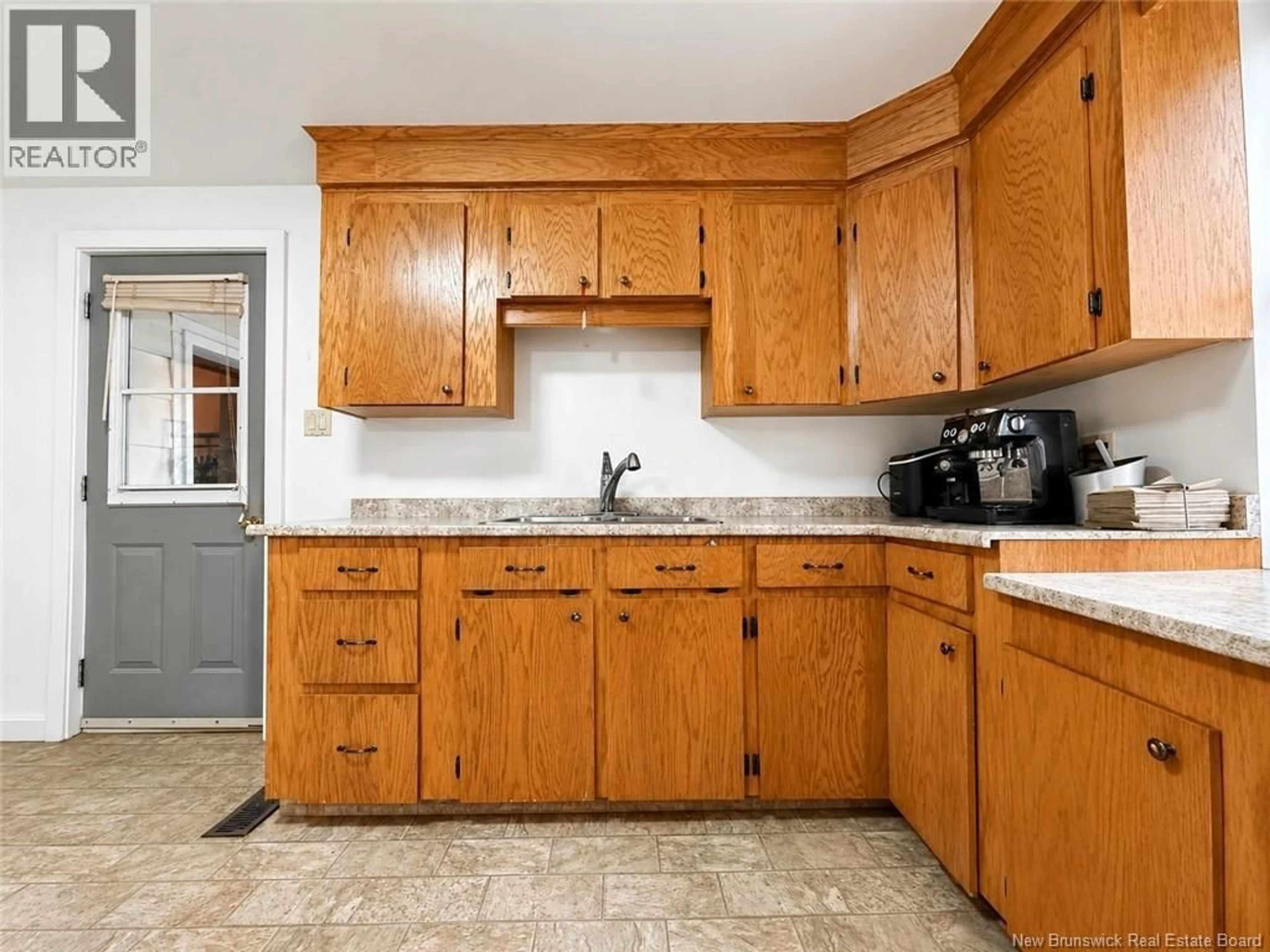 Standard kitchen, unknown for 37 ST-JEAN BAPTISTE STREET, Bouctouche New Brunswick E4S3W1