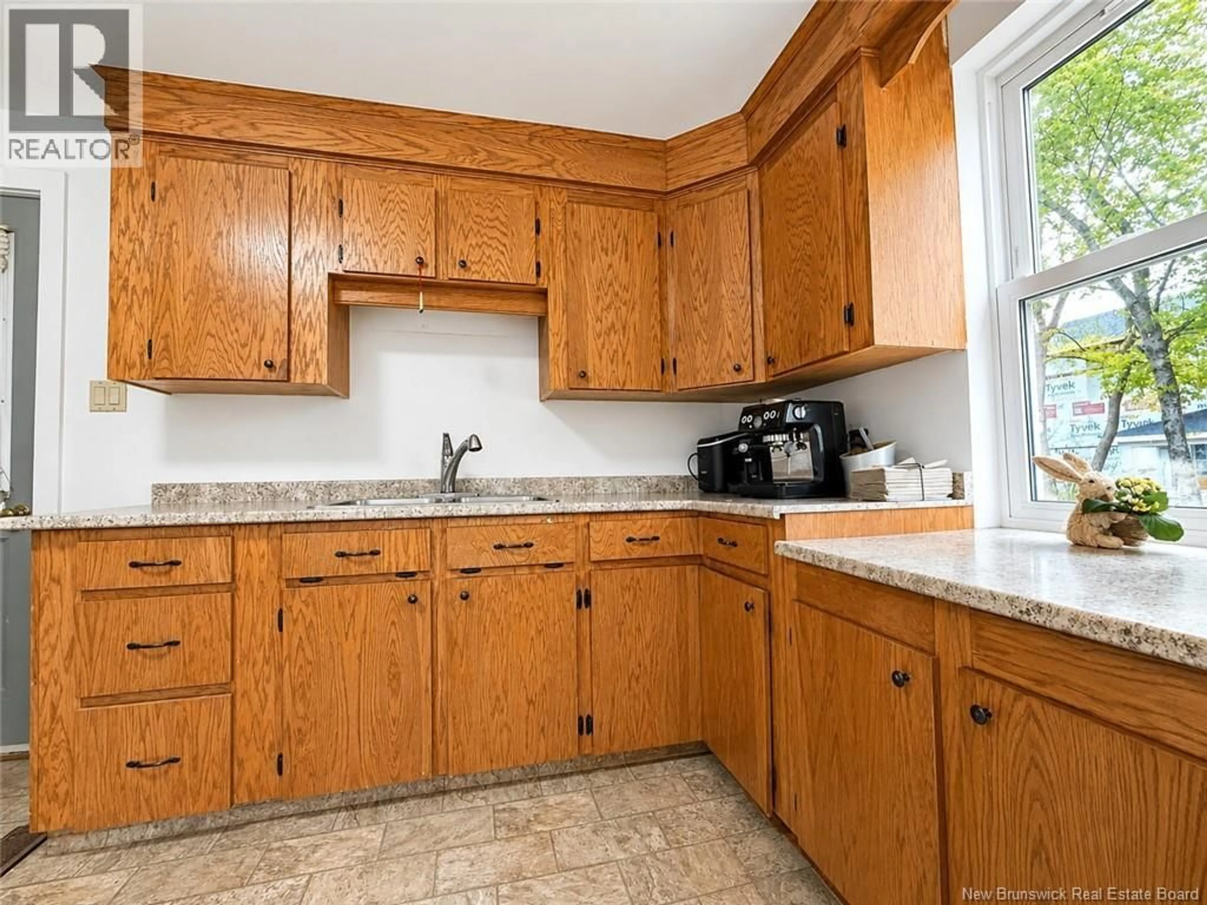 Standard kitchen, unknown for 37 ST-JEAN BAPTISTE STREET, Bouctouche New Brunswick E4S3W1