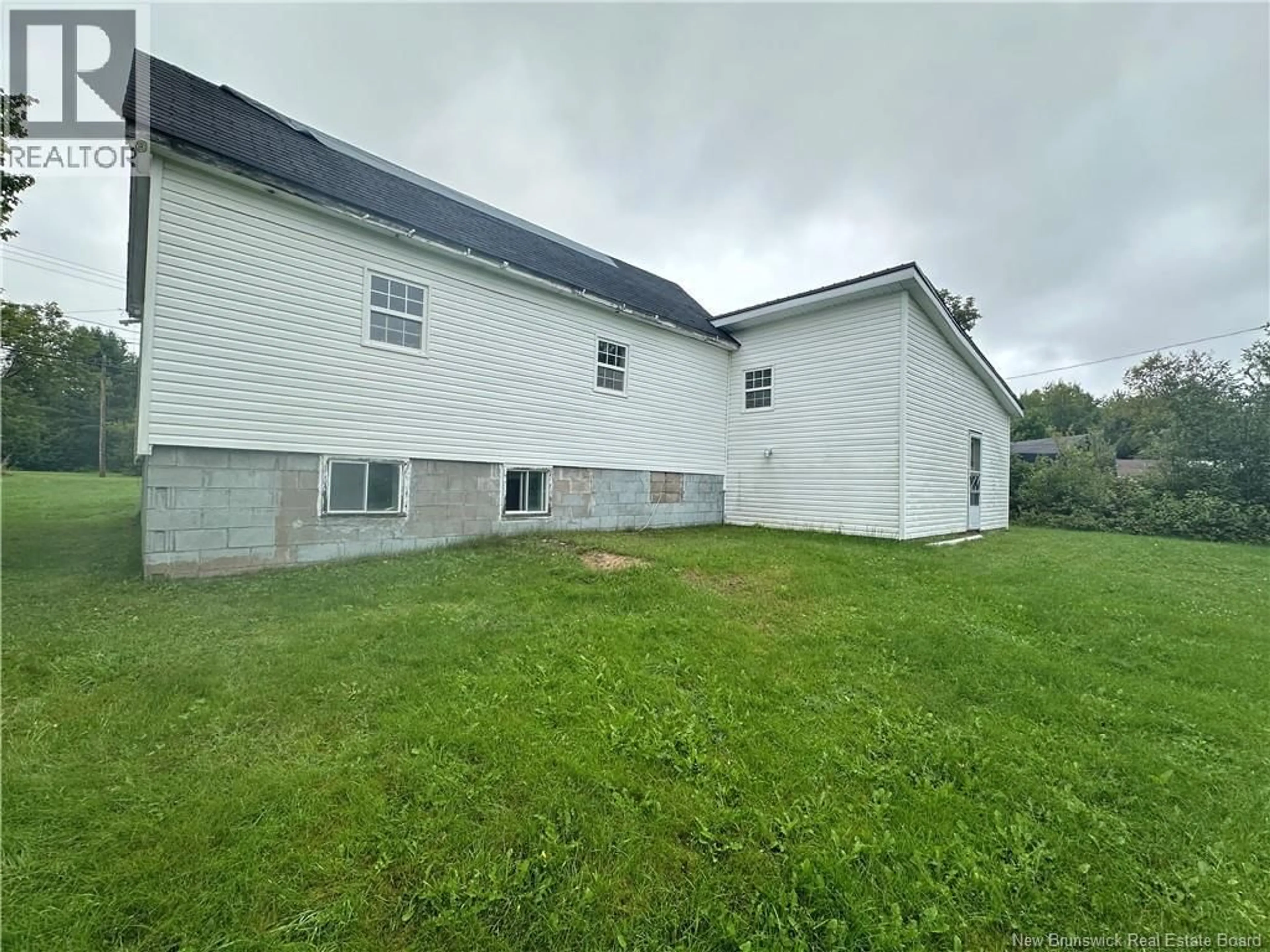 A pic from outside/outdoor area/front of a property/back of a property/a pic from drone, unknown for 8 OLD HARVEY ROAD, McAdam New Brunswick E6J1E6