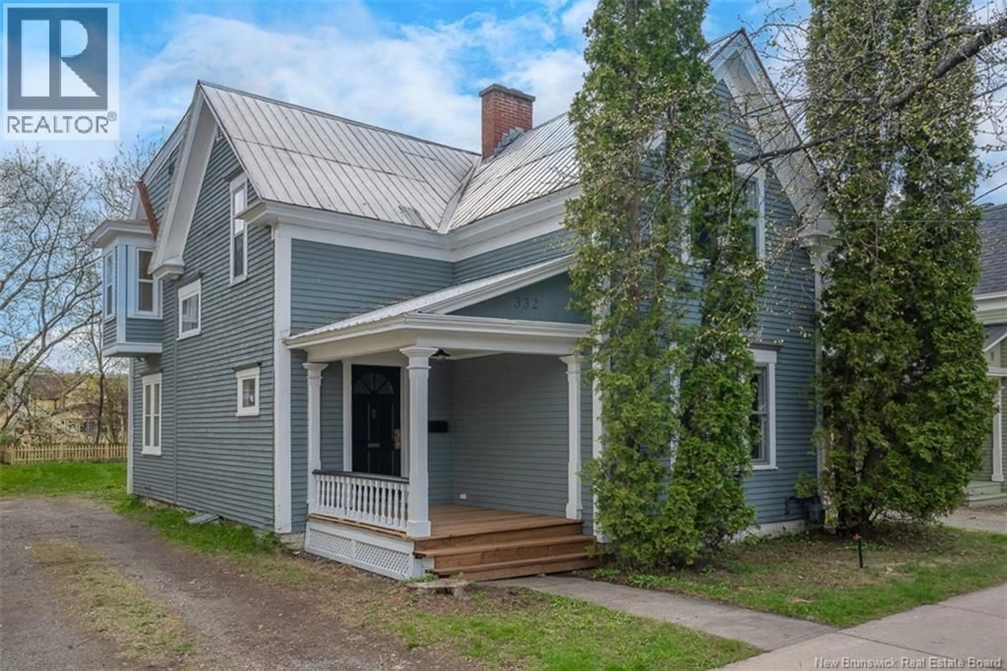 Unknown for 332 SAUNDERS STREET, Fredericton New Brunswick E3B1N8