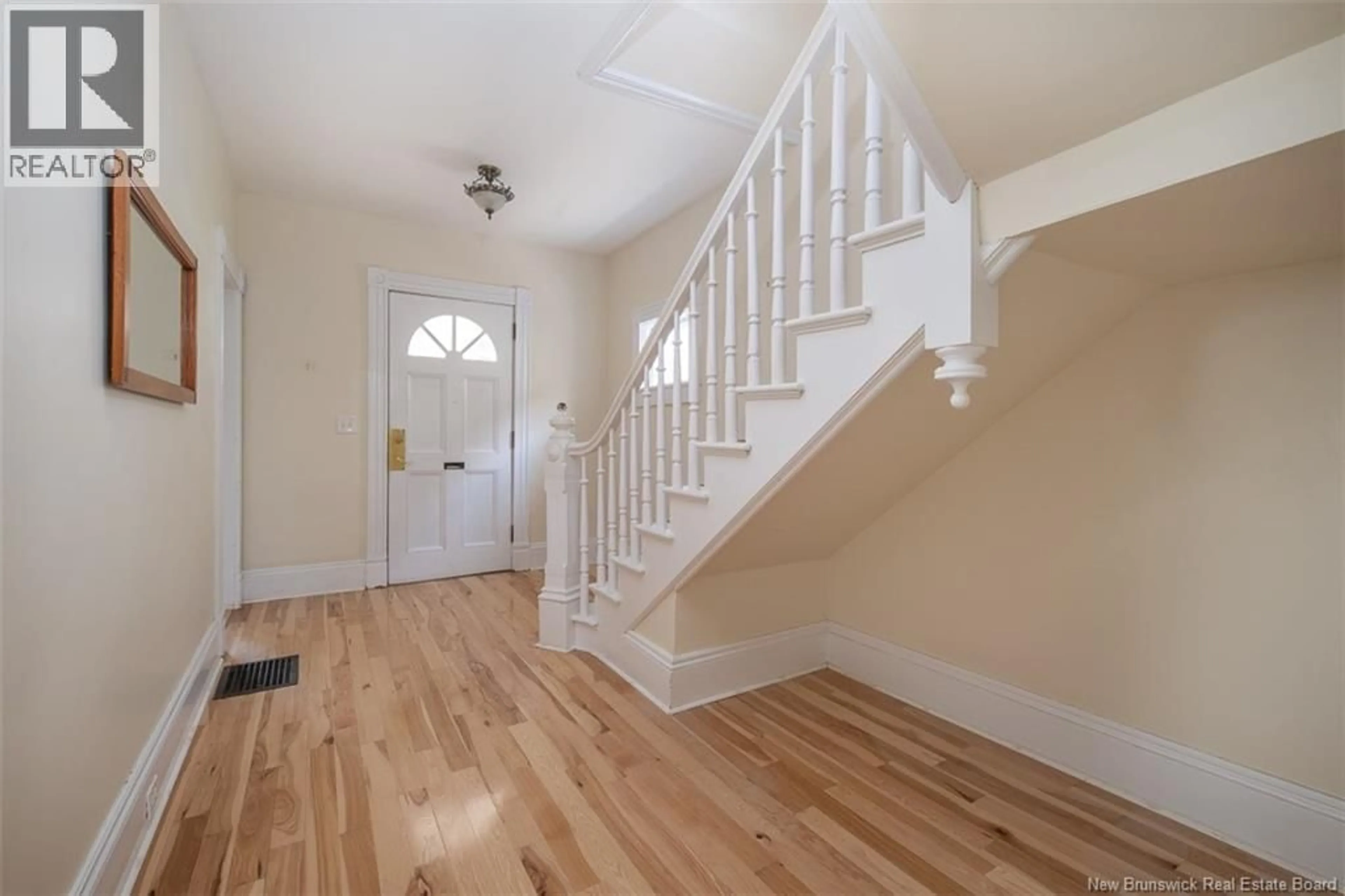 Unknown for 332 SAUNDERS STREET, Fredericton New Brunswick E3B1N8
