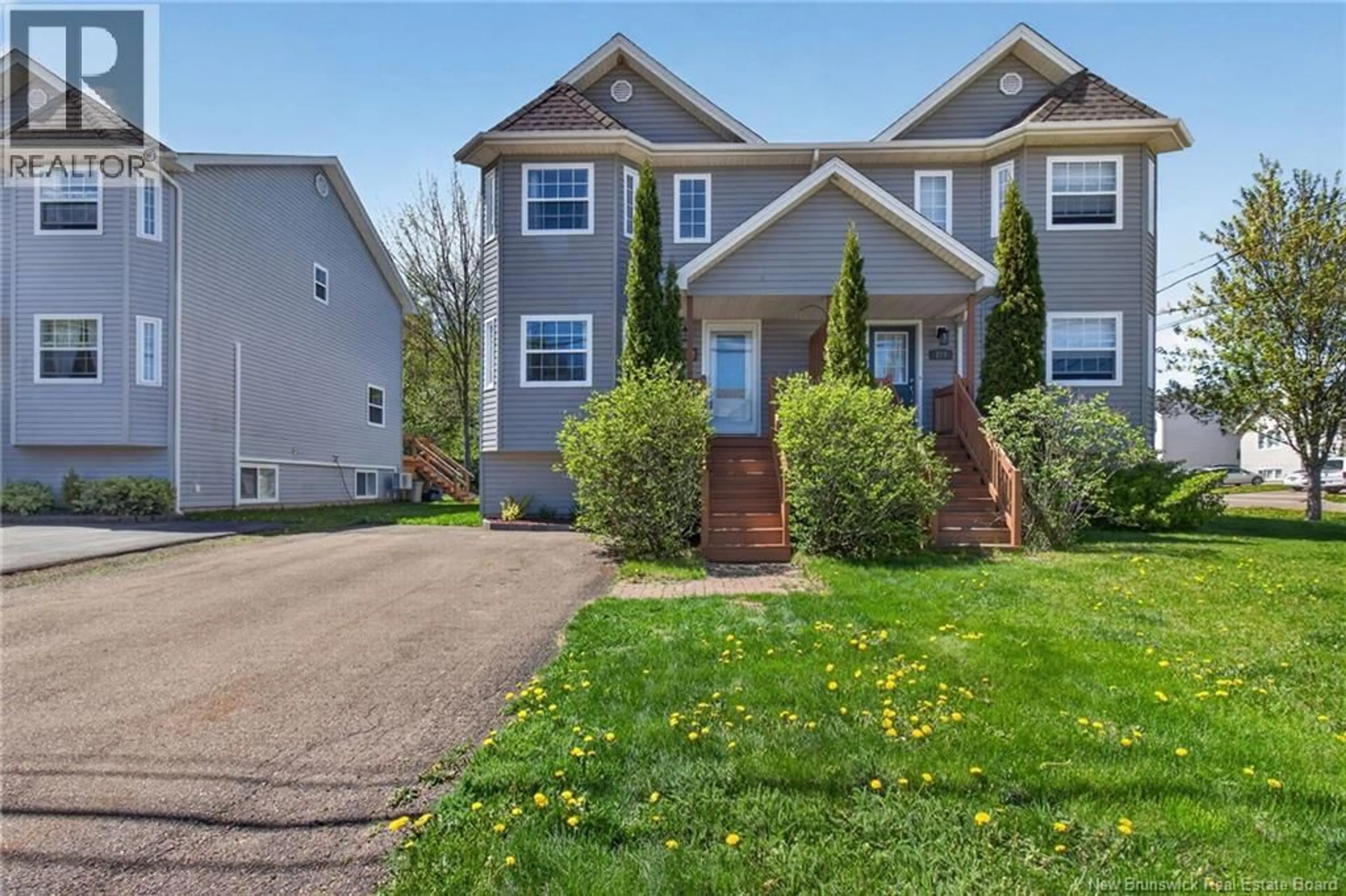 Home with vinyl exterior material, street for 216 GLENCAIRN DRIVE, Moncton New Brunswick E1G5N8