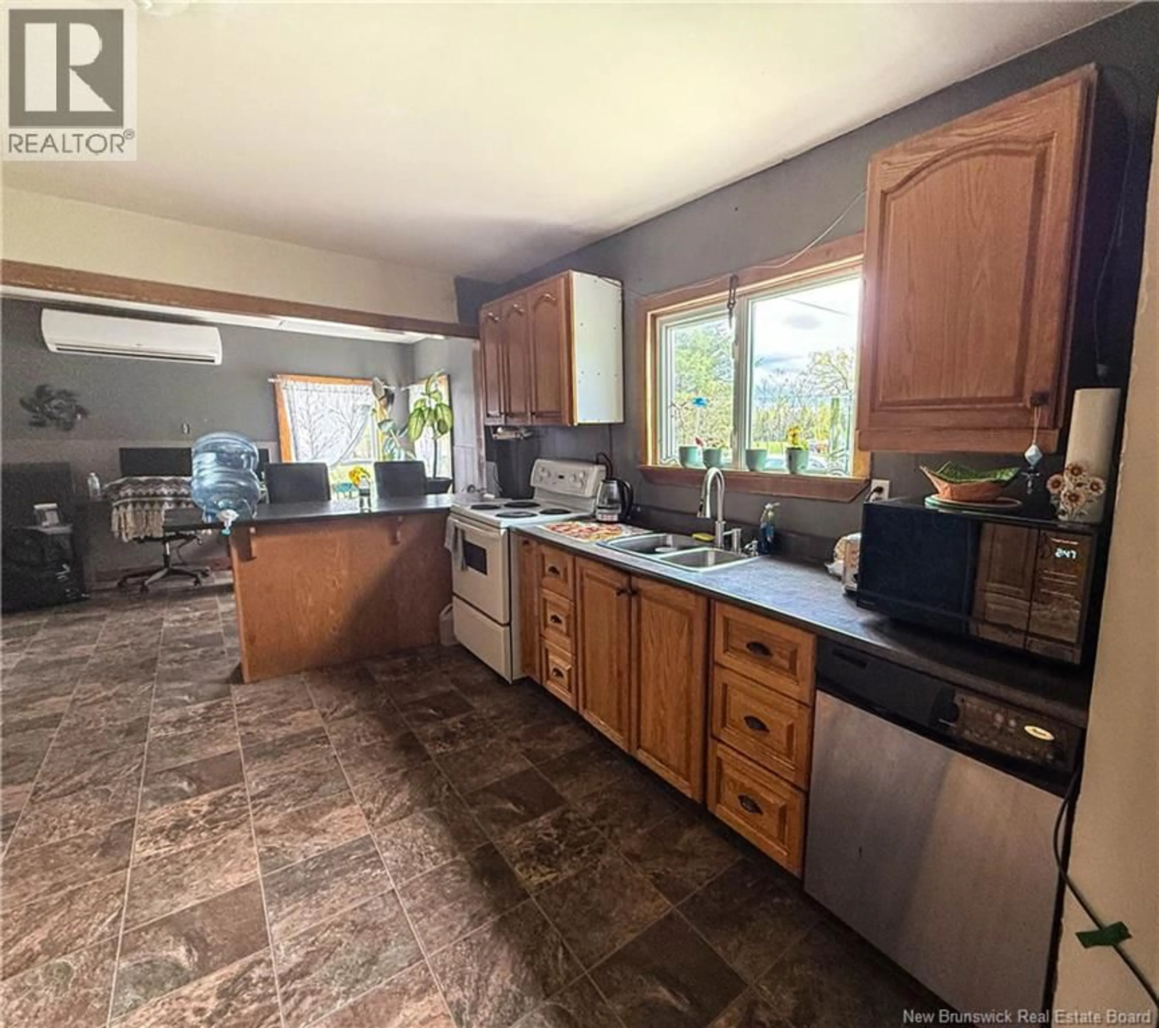 Open concept kitchen, unknown for 9554 490 ROUTE, Bass River New Brunswick E4T4M5