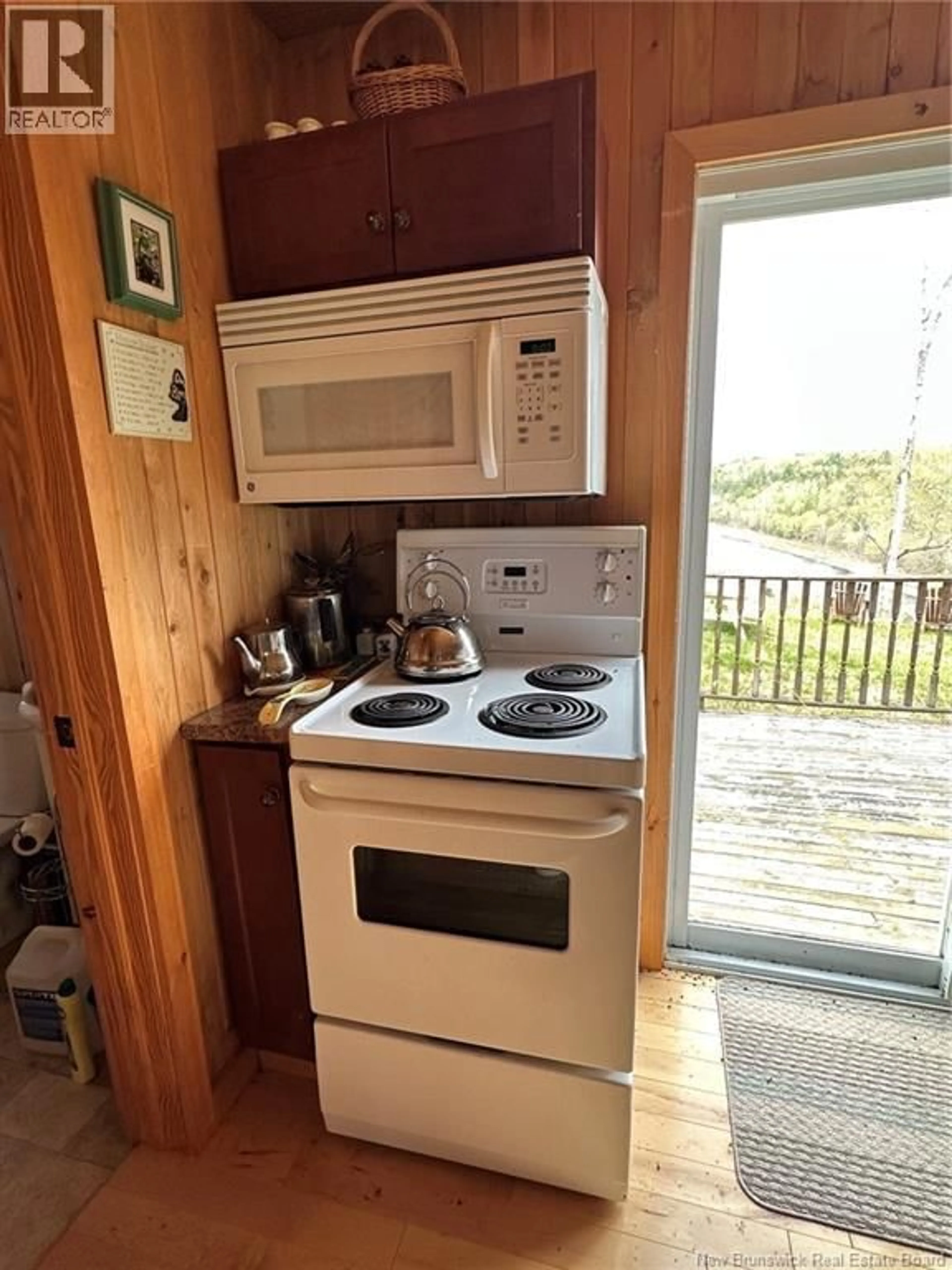 Standard kitchen, unknown for 990 BLOOMFIELD RIDGE ROAD, Hayesville New Brunswick E6A1V2