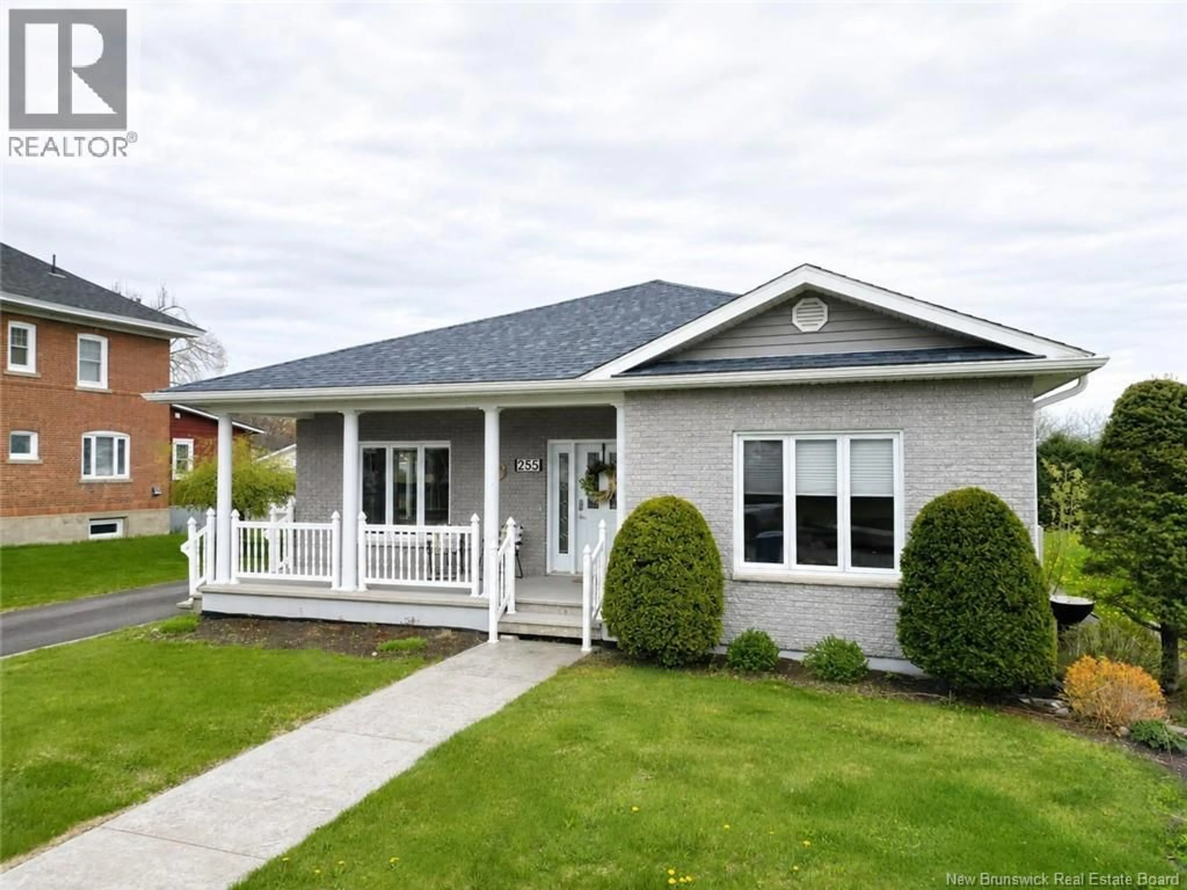 Home with vinyl exterior material, street for 255 CHAPEL STREET, Grand Falls New Brunswick E3Z2M2