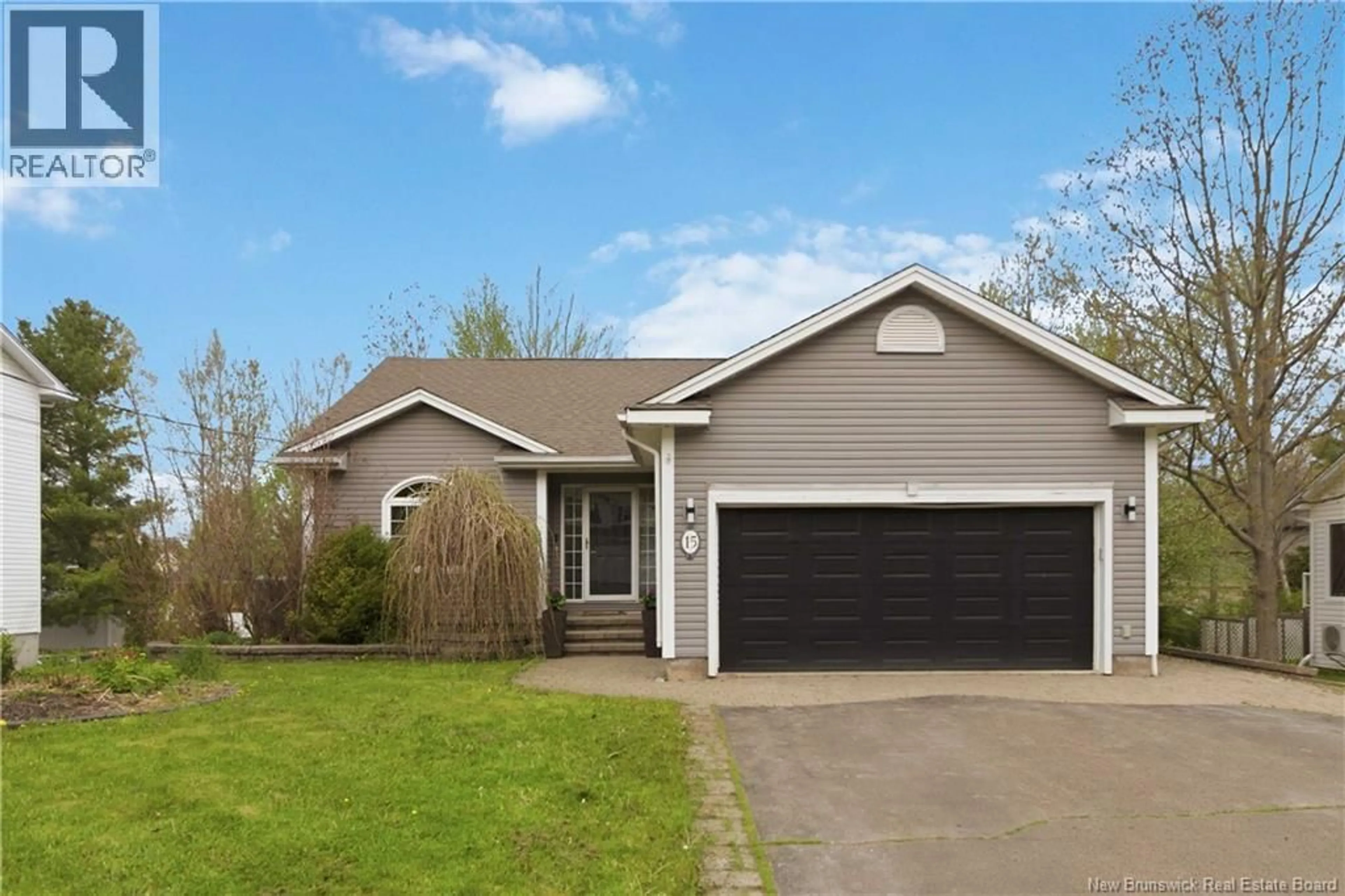 Home with vinyl exterior material, street for 15 GLENFOREST DRIVE, Riverview New Brunswick E1B4X3
