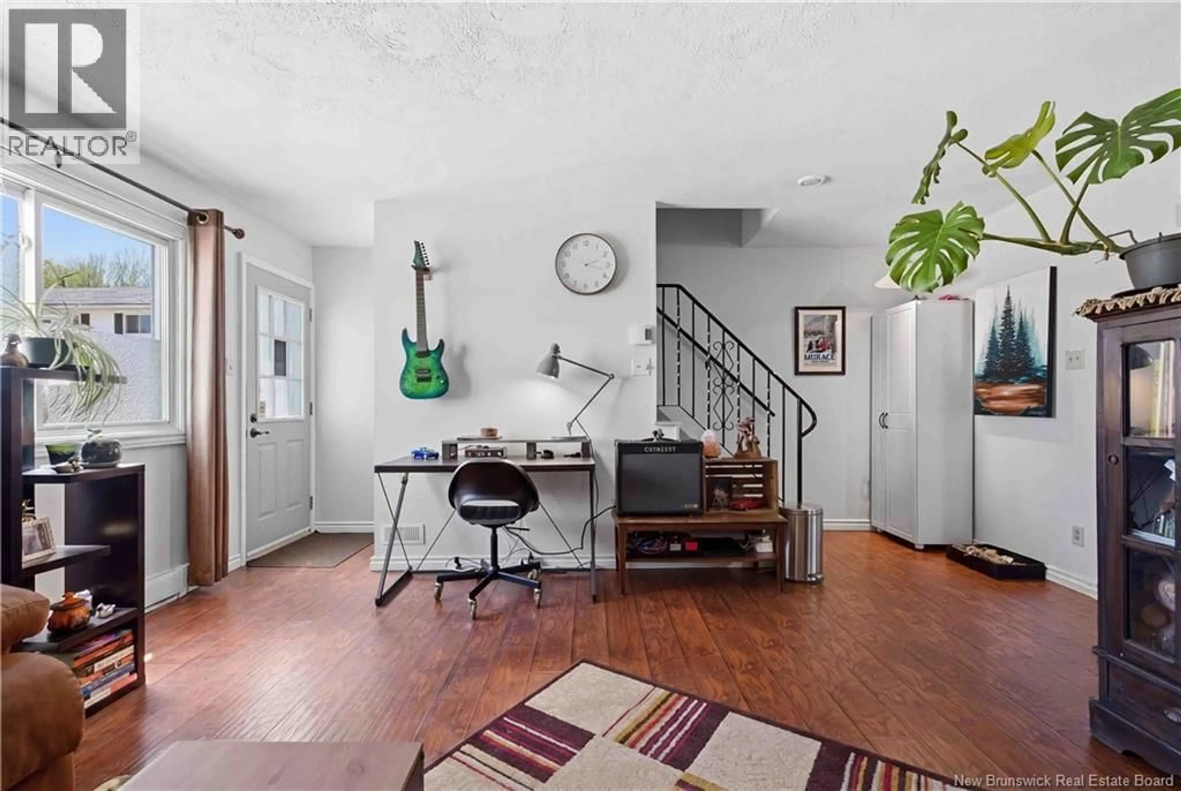 Indoor entryway for 14 - 30 HACHEY AVE, Barker's Point New Brunswick E3A3X6