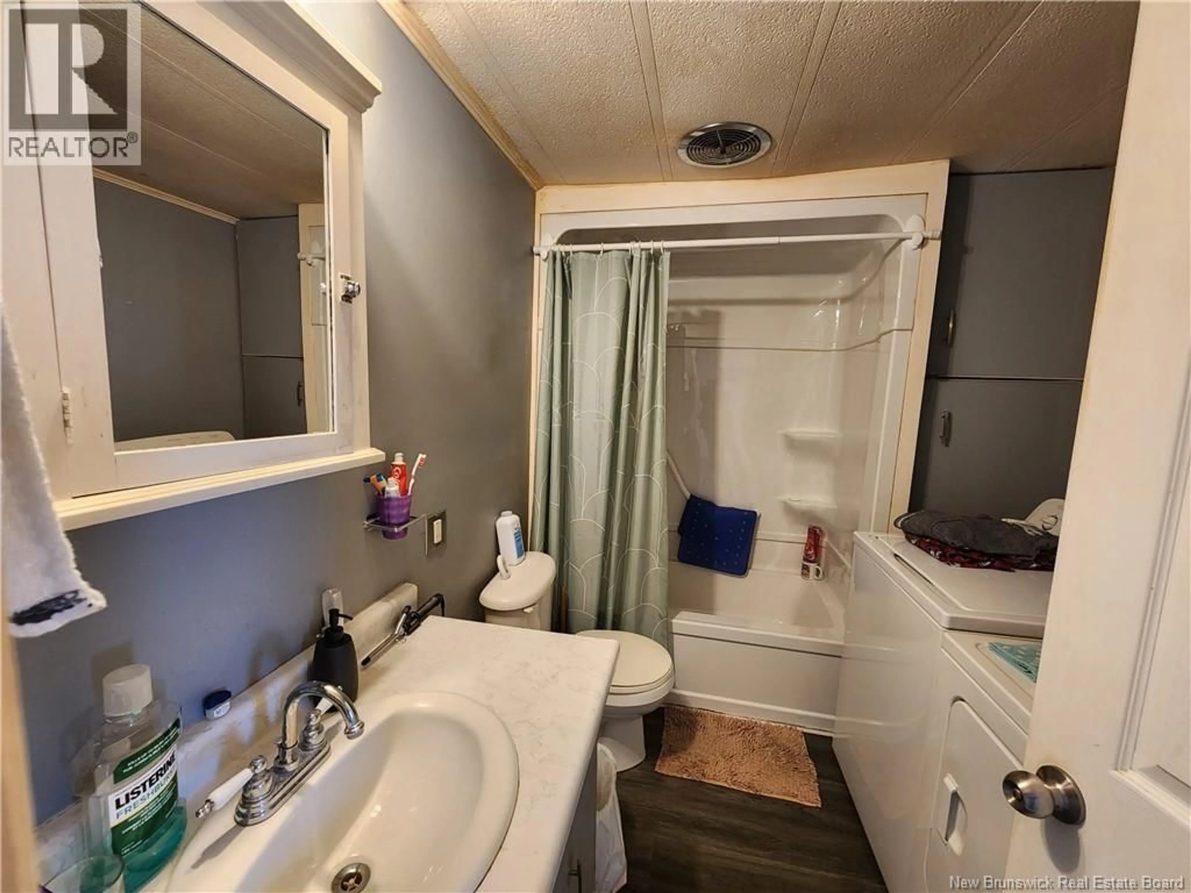 Standard bathroom, unknown for 941 SEELEYS COVE ROAD, Seeleys Cove New Brunswick E5H2H3