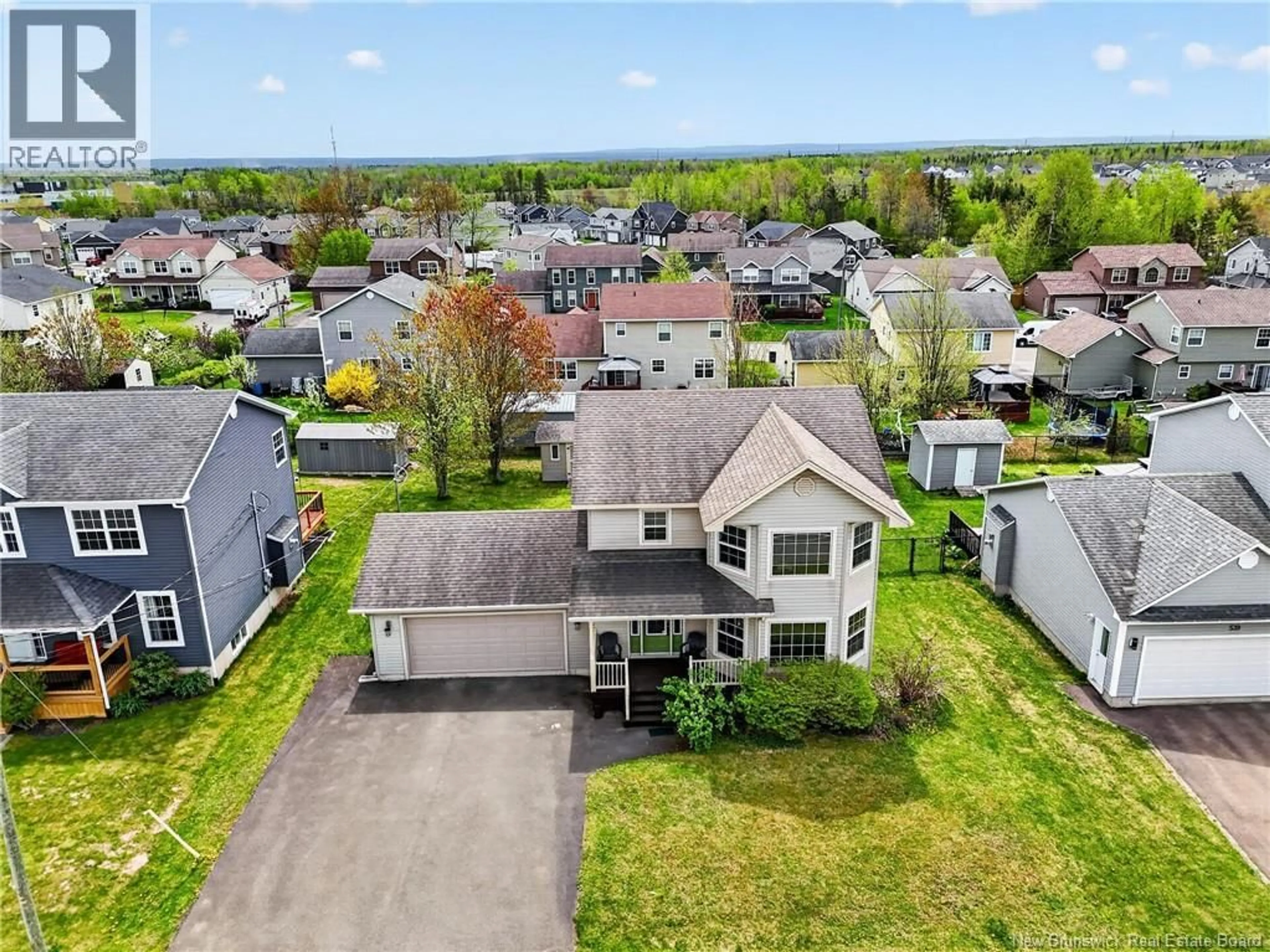 A pic from outside/outdoor area/front of a property/back of a property/a pic from drone, street for 533 EVERGREEN DRIVE, Moncton New Brunswick E1G0N2