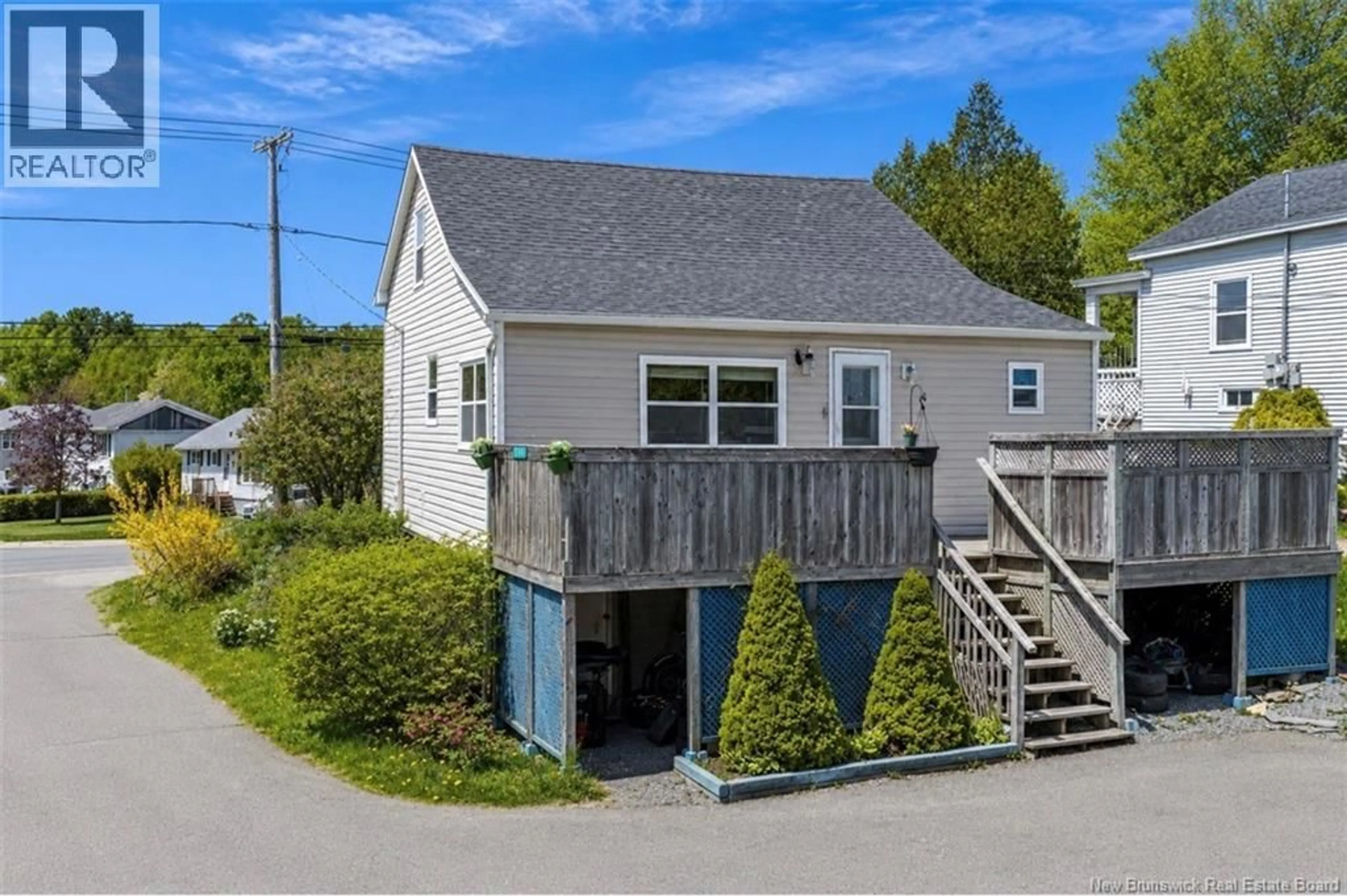 A pic from outside/outdoor area/front of a property/back of a property/a pic from drone, street for 171 SANDY POINT ROAD, Saint John New Brunswick E2K3R6