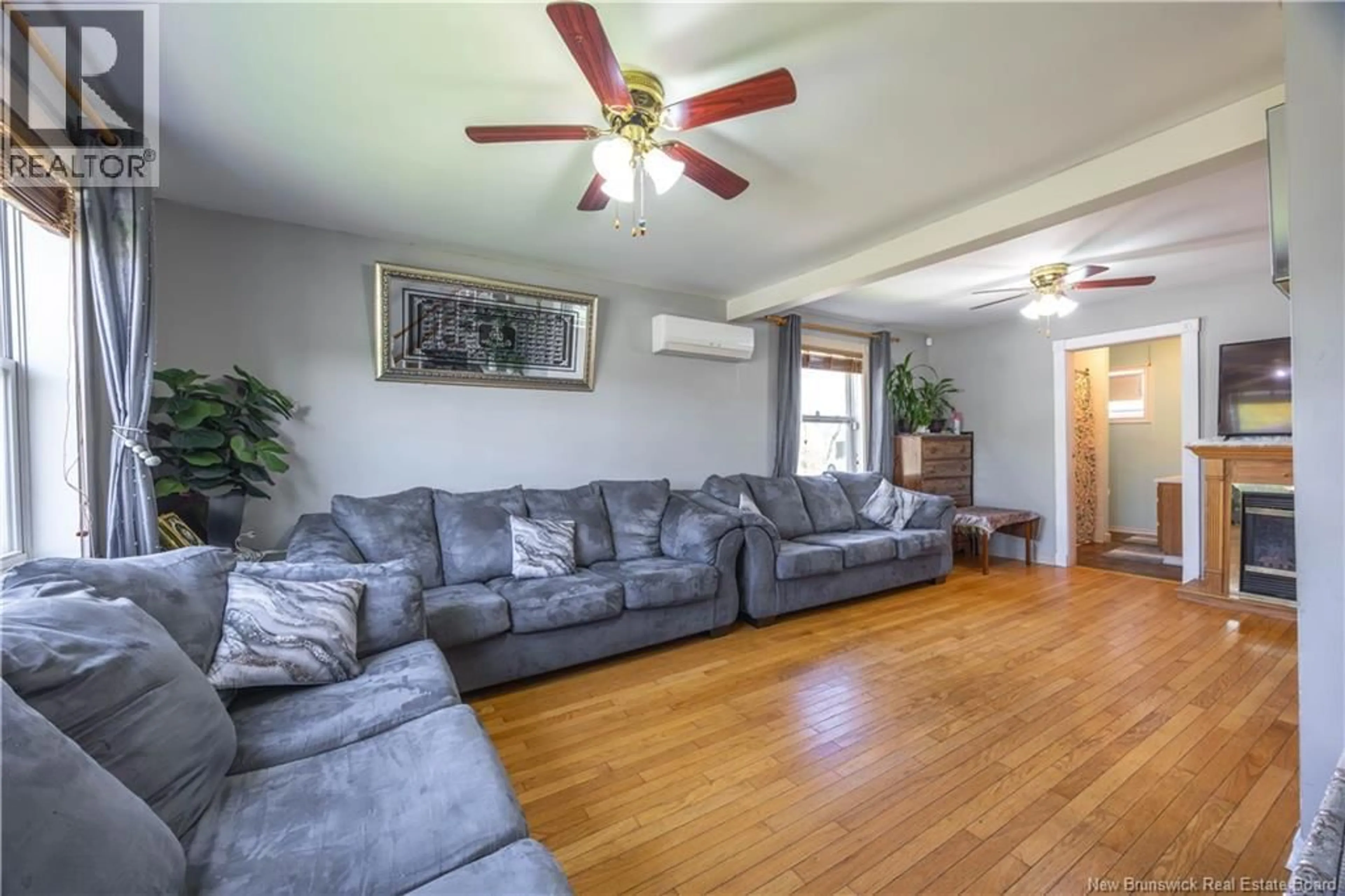 Living room with furniture, unknown for 171 SANDY POINT ROAD, Saint John New Brunswick E2K3R6