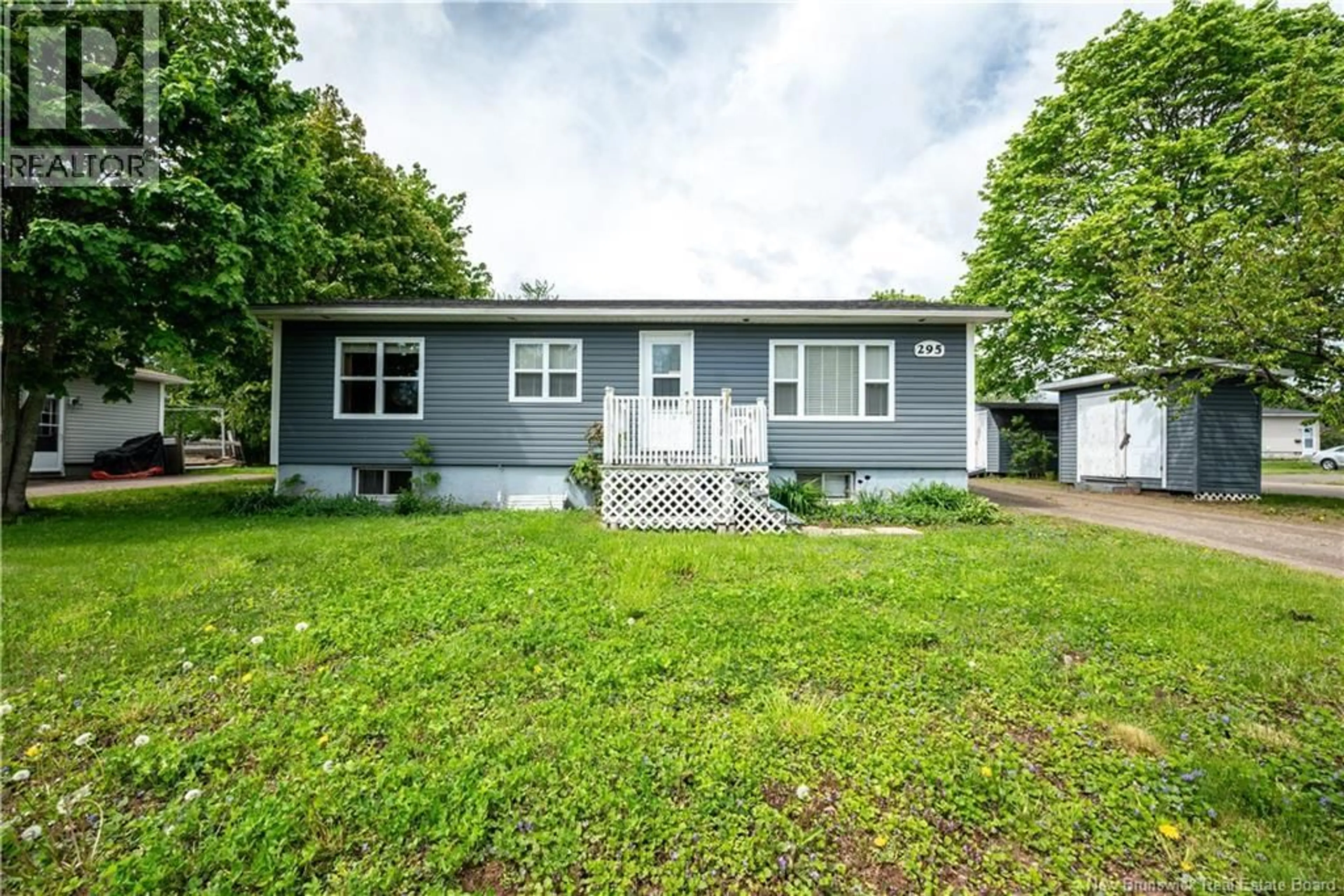 Home with vinyl exterior material, street for 295 BUCKINGHAM AVENUE, Riverview New Brunswick E1B2P4