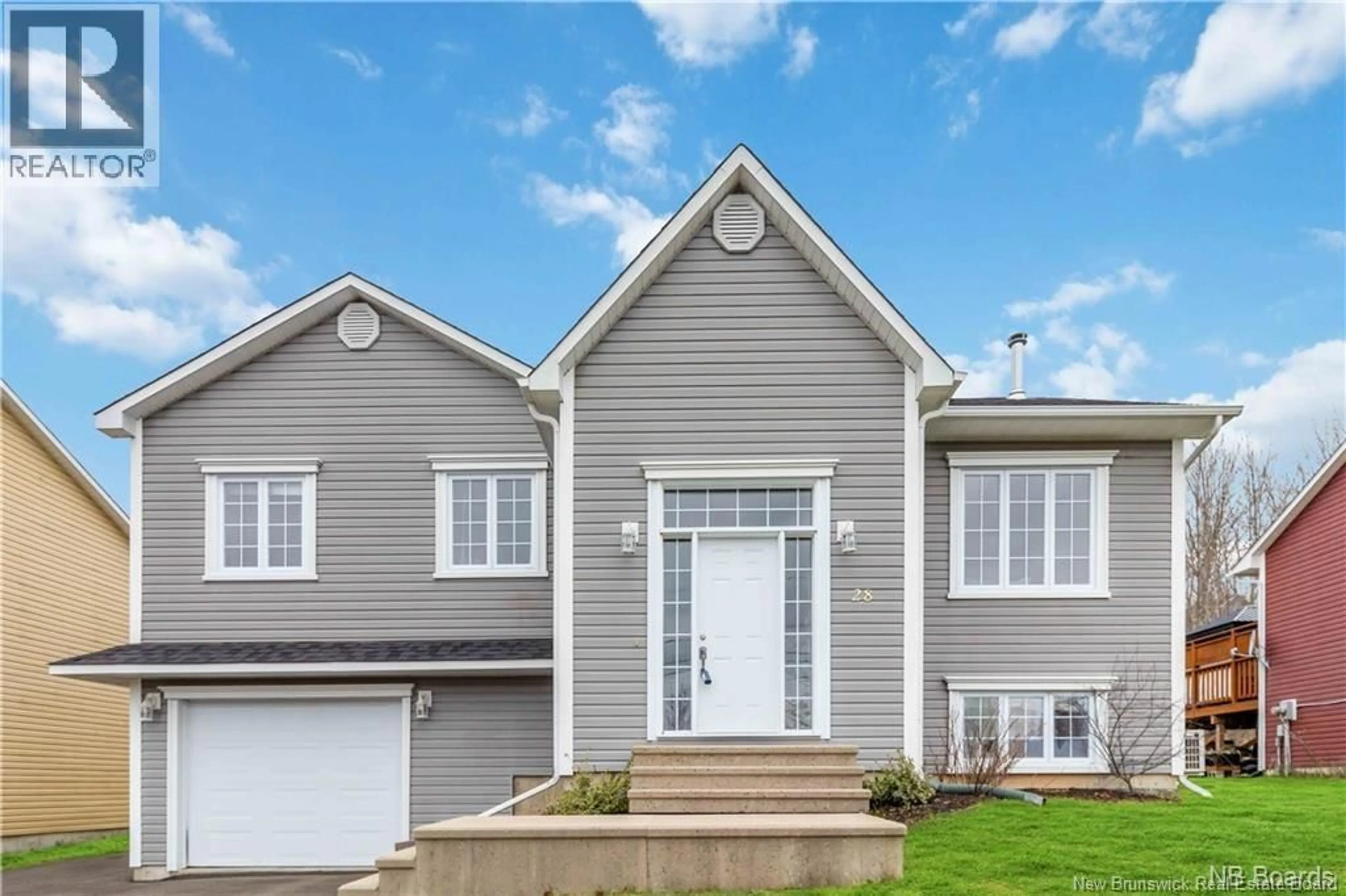 Home with vinyl exterior material, street for 28 BRANDON COURT, Fredericton New Brunswick E3G0X5