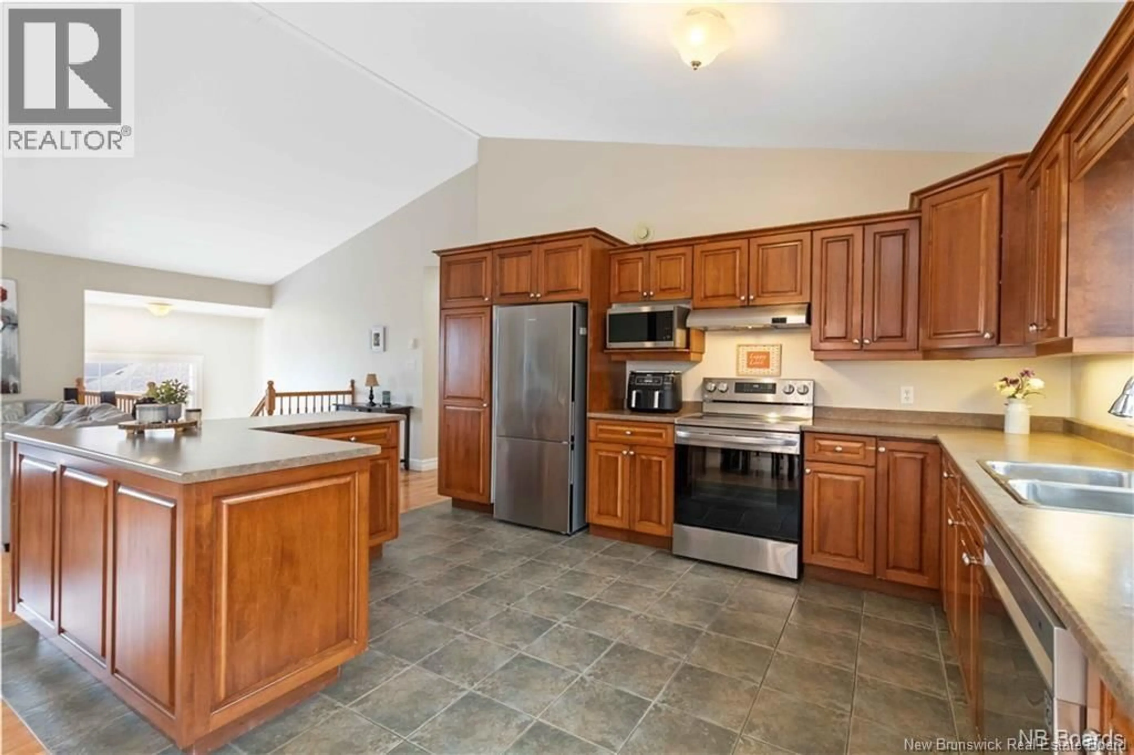 Standard kitchen, ceramic/tile floor for 28 BRANDON COURT, Fredericton New Brunswick E3G0X5