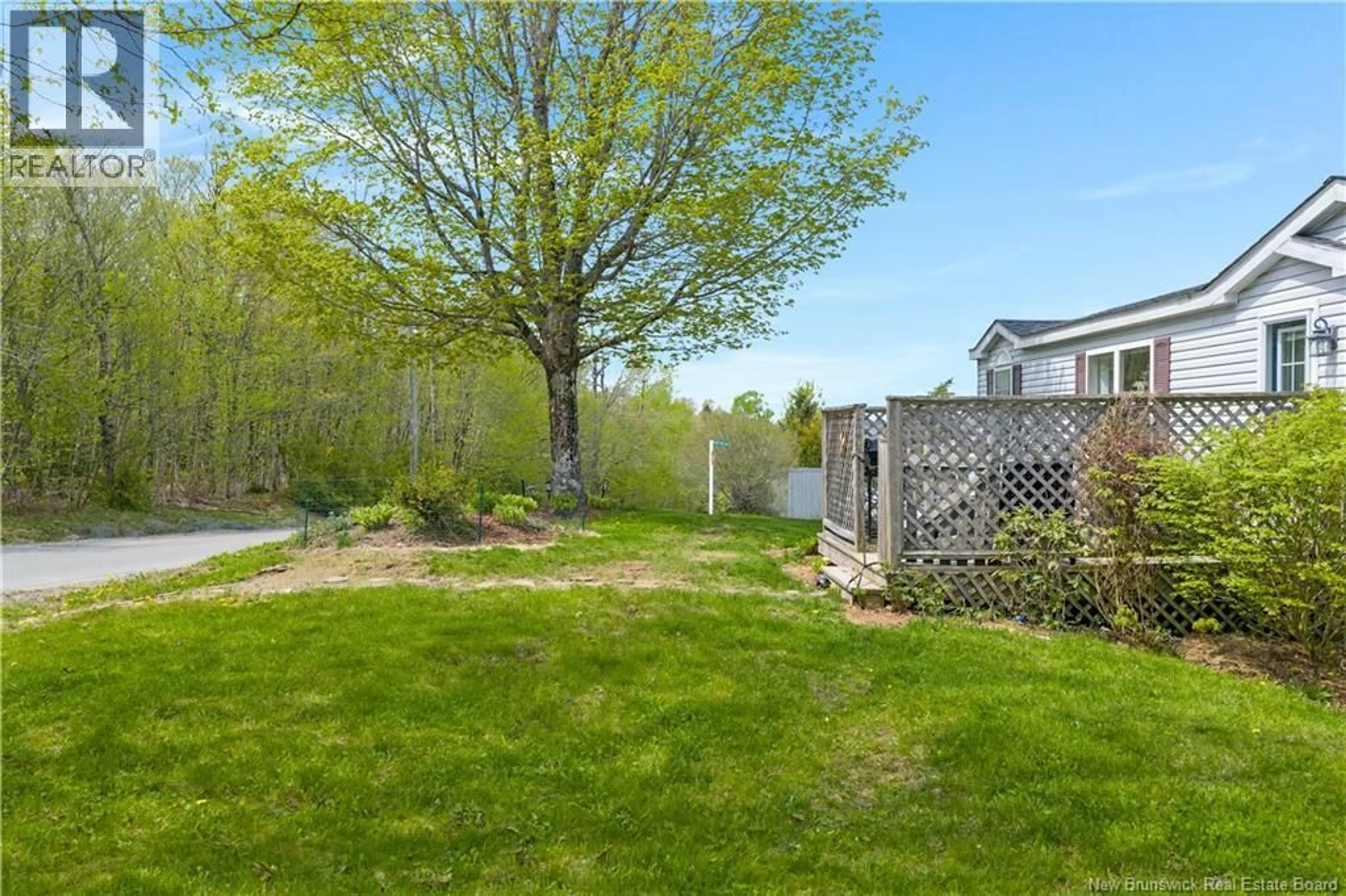 Patio, unknown for 23 FIFTH STREET, Quispamsis New Brunswick E2G1N7