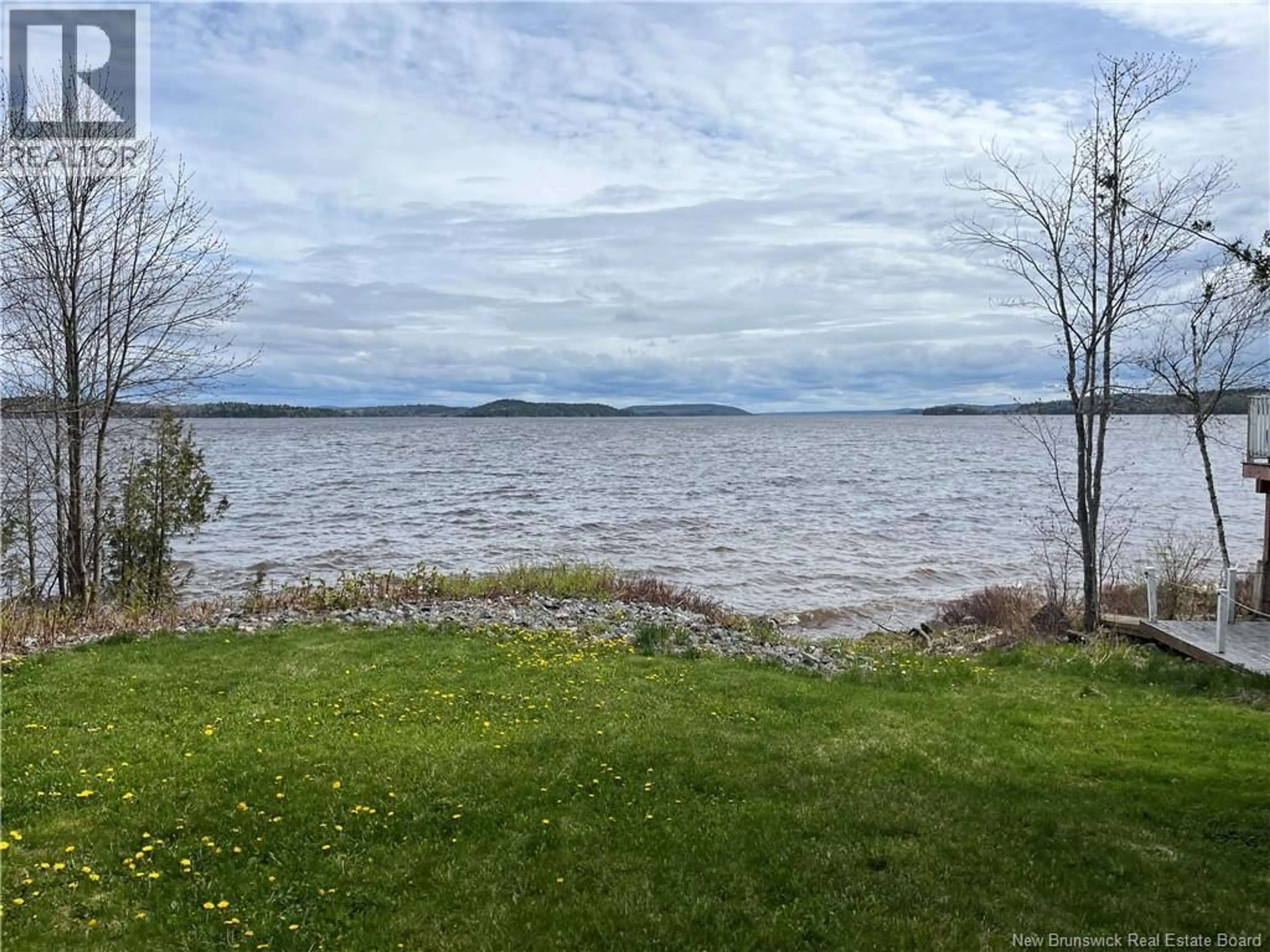 A pic from outside/outdoor area/front of a property/back of a property/a pic from drone, water/lake/river/ocean view for 47 BIRCHMOUNT DRIVE, Saint John New Brunswick E2M6L6