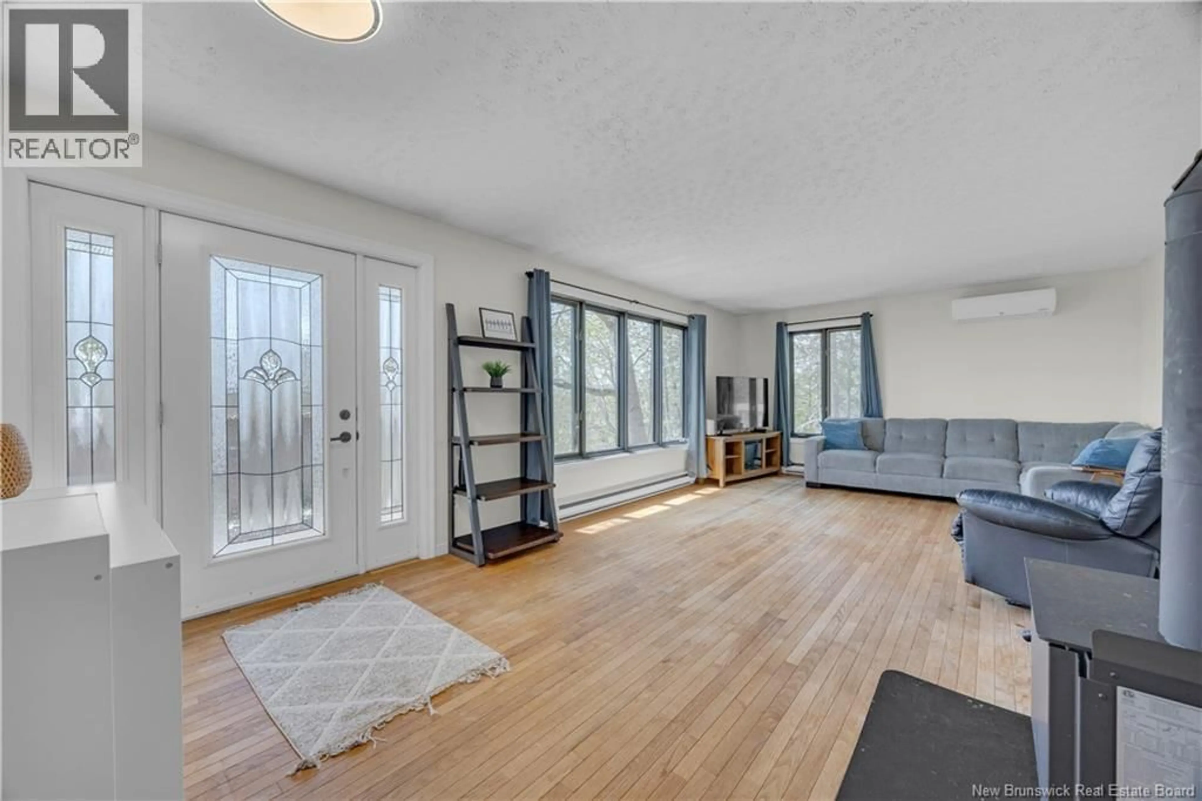 Unknown for 1369 MAIN STREET, Hampton New Brunswick E5N6G8