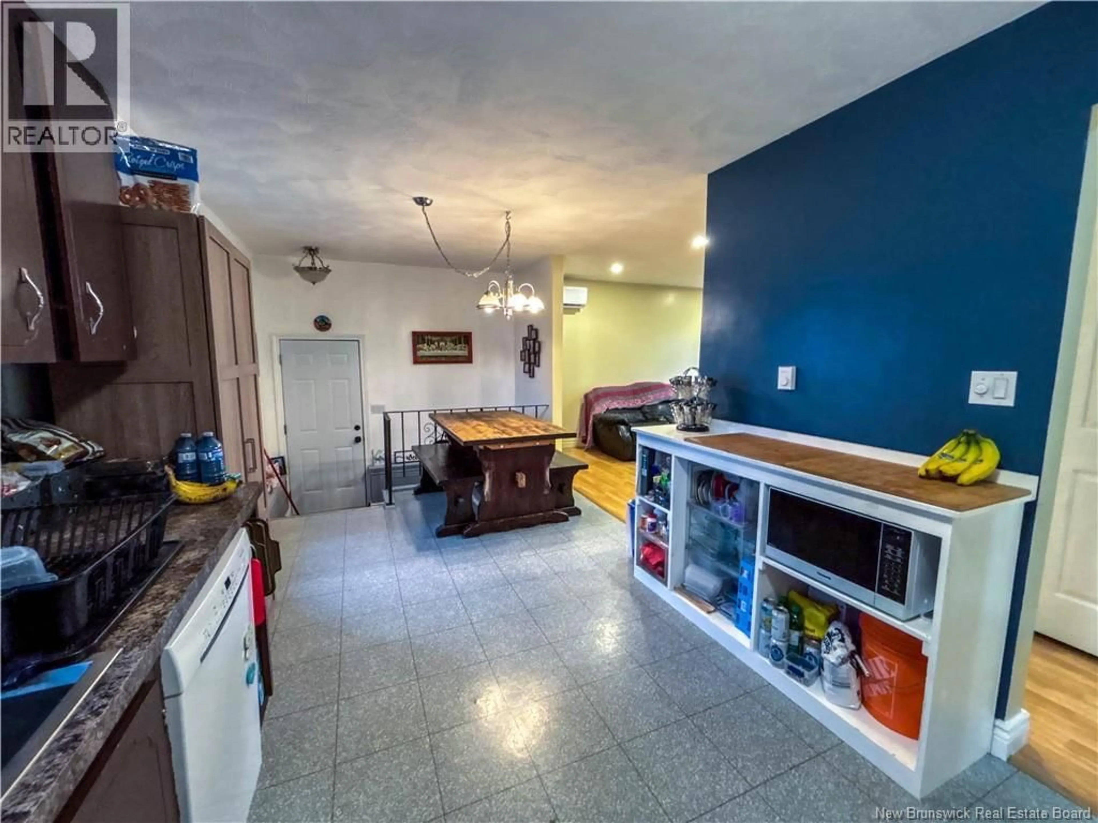 A pic of a room for 5 PELTON STREET, Moncton New Brunswick E1G1L3
