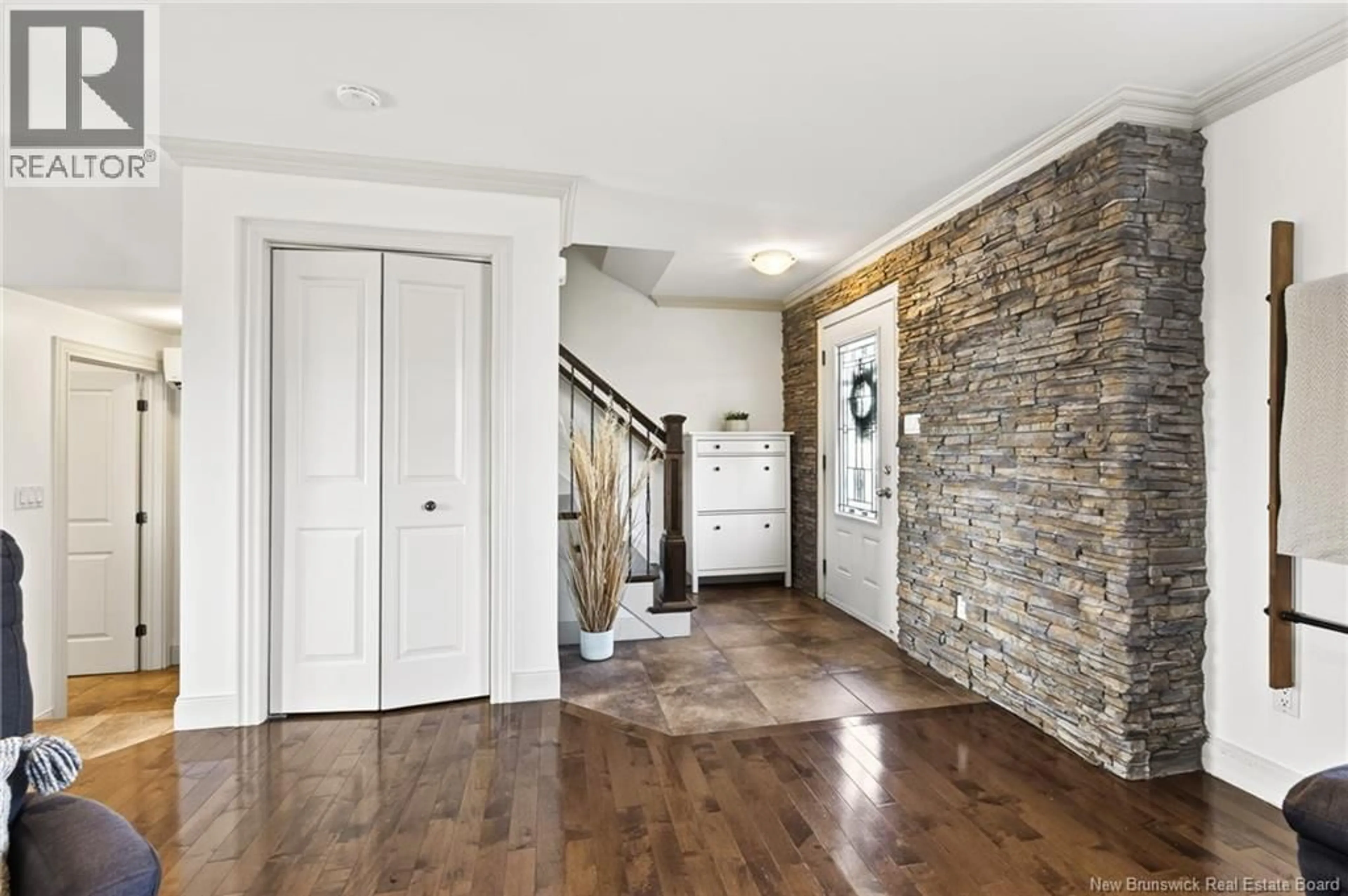 Indoor entryway for 15 LANCEFIELD CRESCENT, Moncton New Brunswick E1E0E7