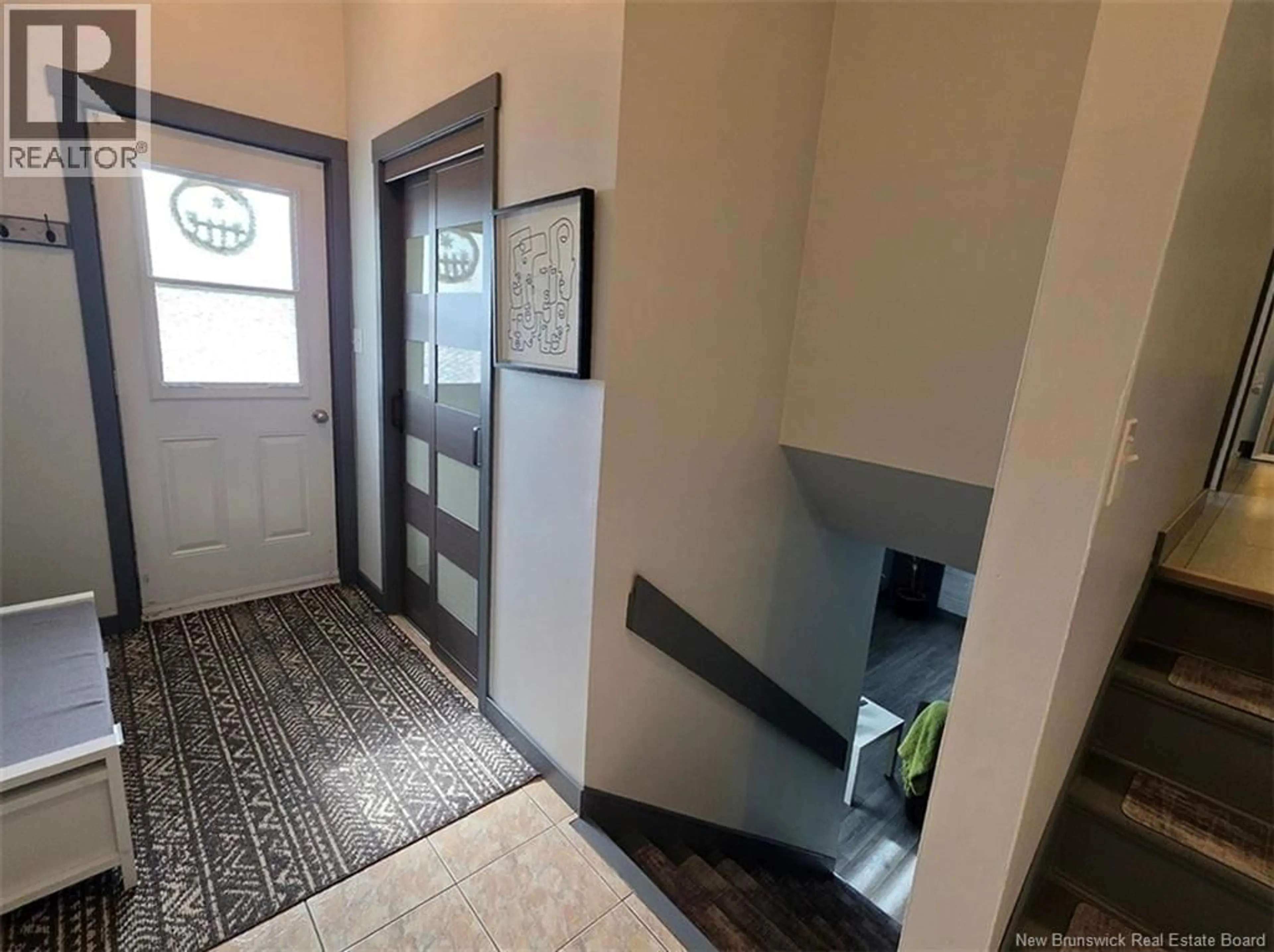 Indoor foyer for 56 LEVESQUE STREET, Saint-Basile New Brunswick E7C1V7