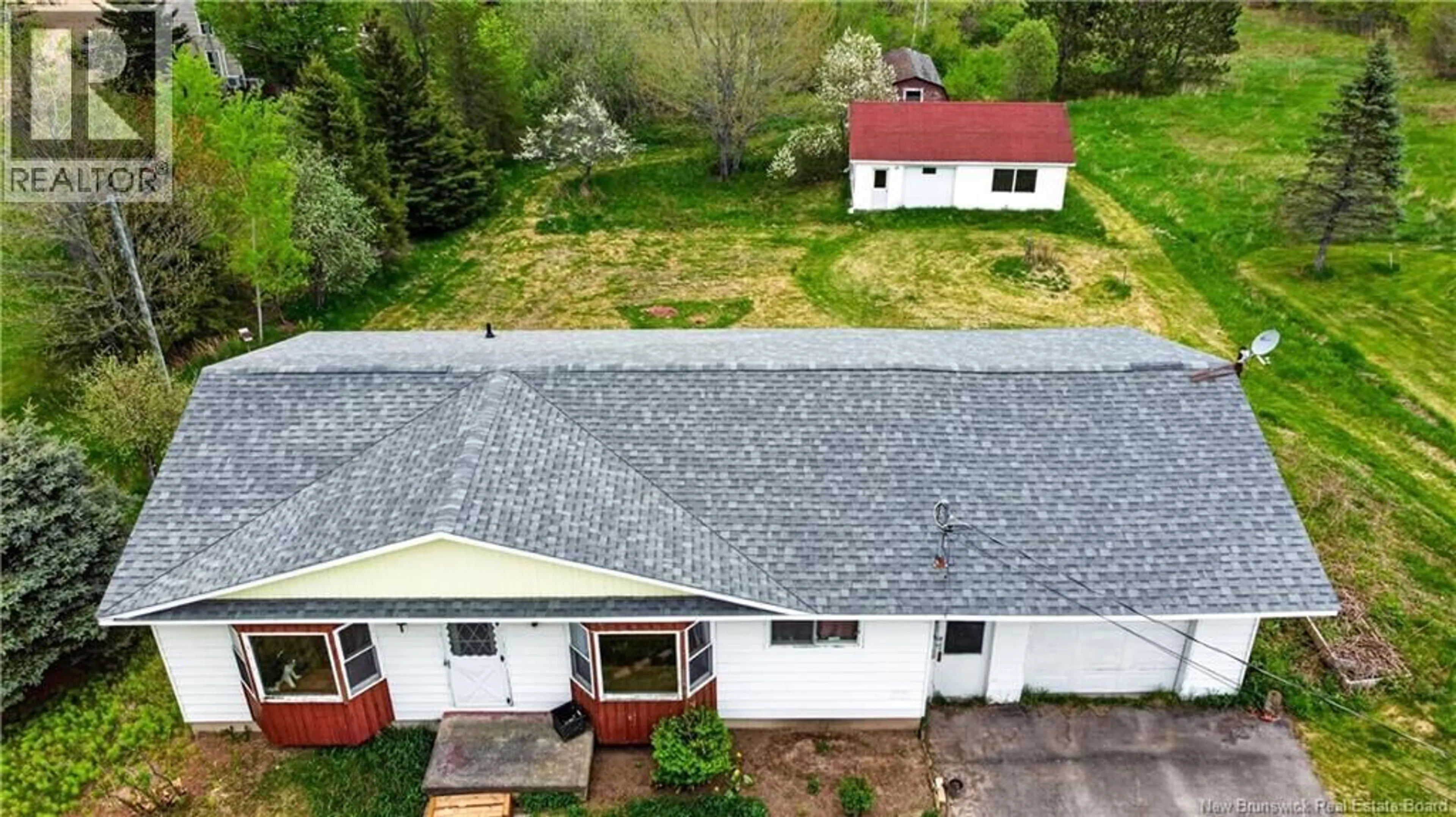 A pic from outside/outdoor area/front of a property/back of a property/a pic from drone, building for 1531 ROUTE 114, Lower Coverdale New Brunswick E1J1G9