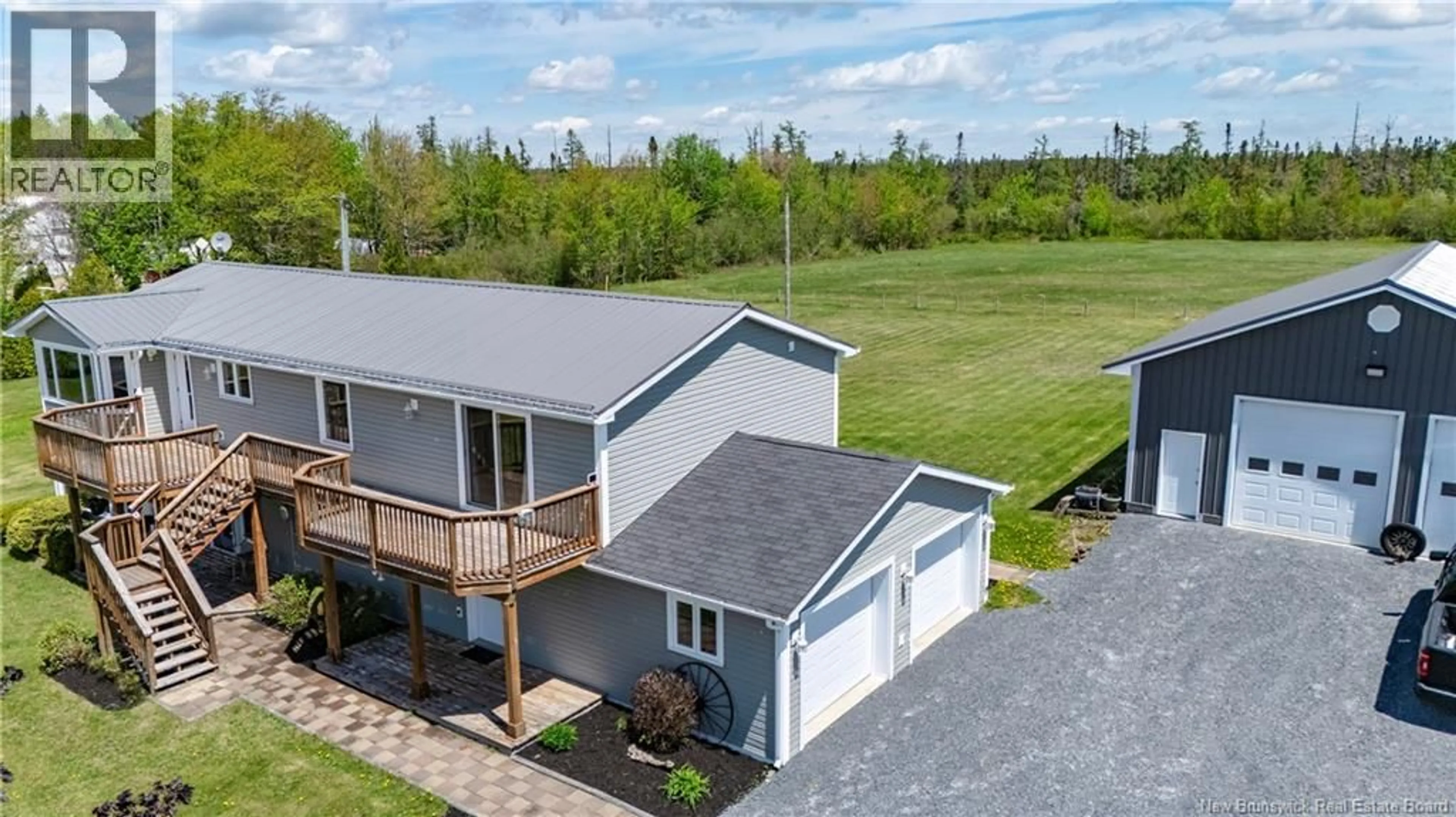 A pic from outside/outdoor area/front of a property/back of a property/a pic from drone, unknown for 290 ROUTE 636, Harvey New Brunswick E6K2A5