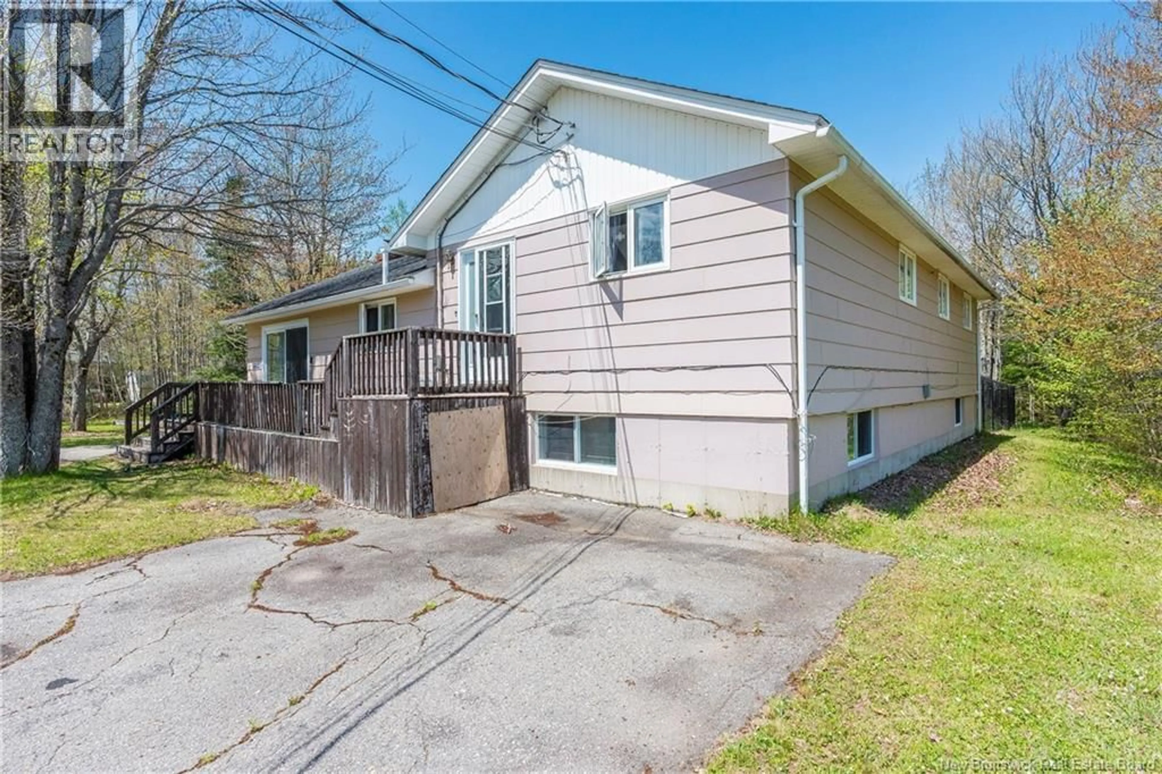Unknown for 5554 DES ERABLES, Rogersville New Brunswick E4Y1K7