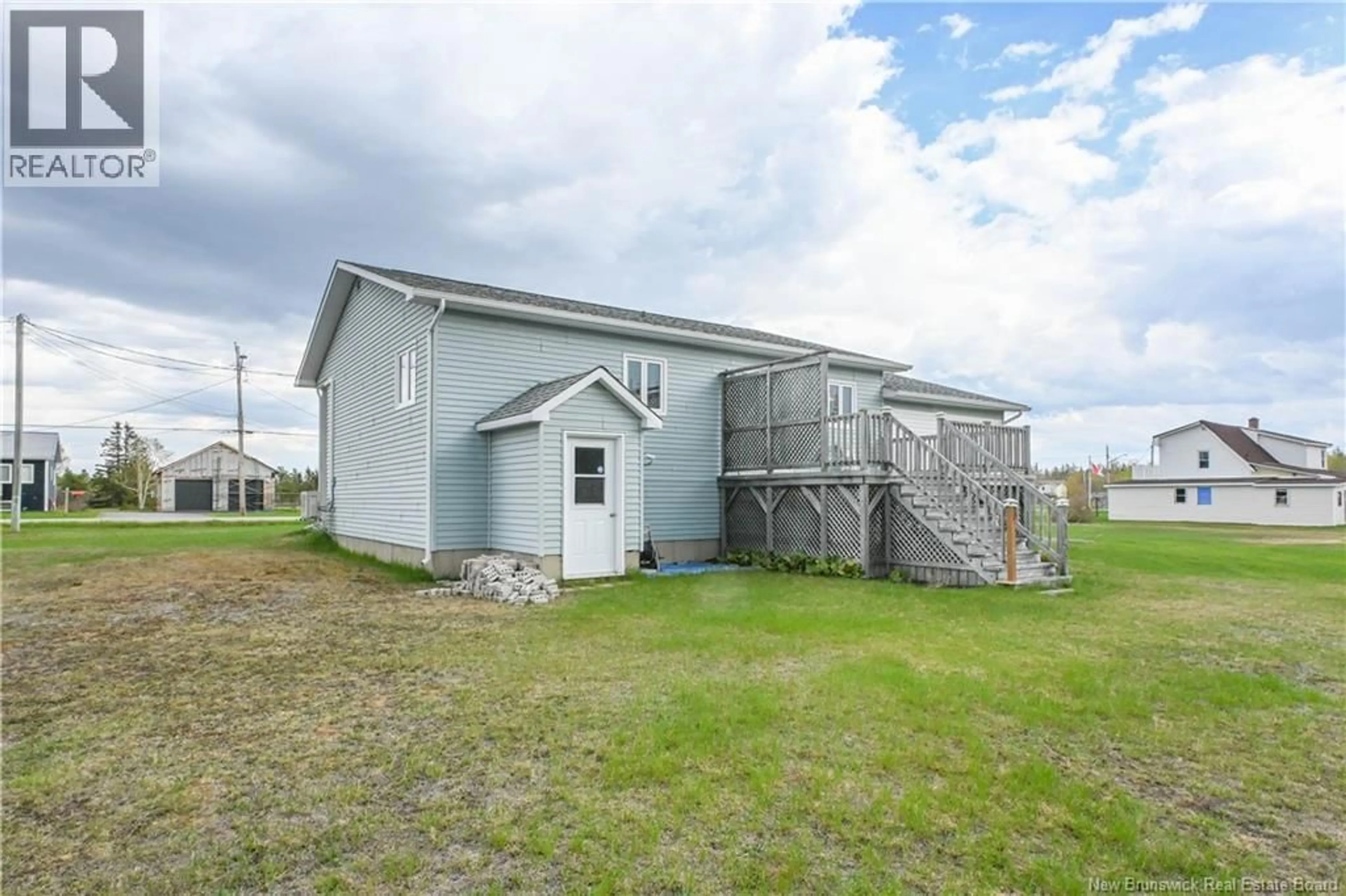 Shed for 33 DE LA BAIE STREET, Maisonnette New Brunswick E8N2A9