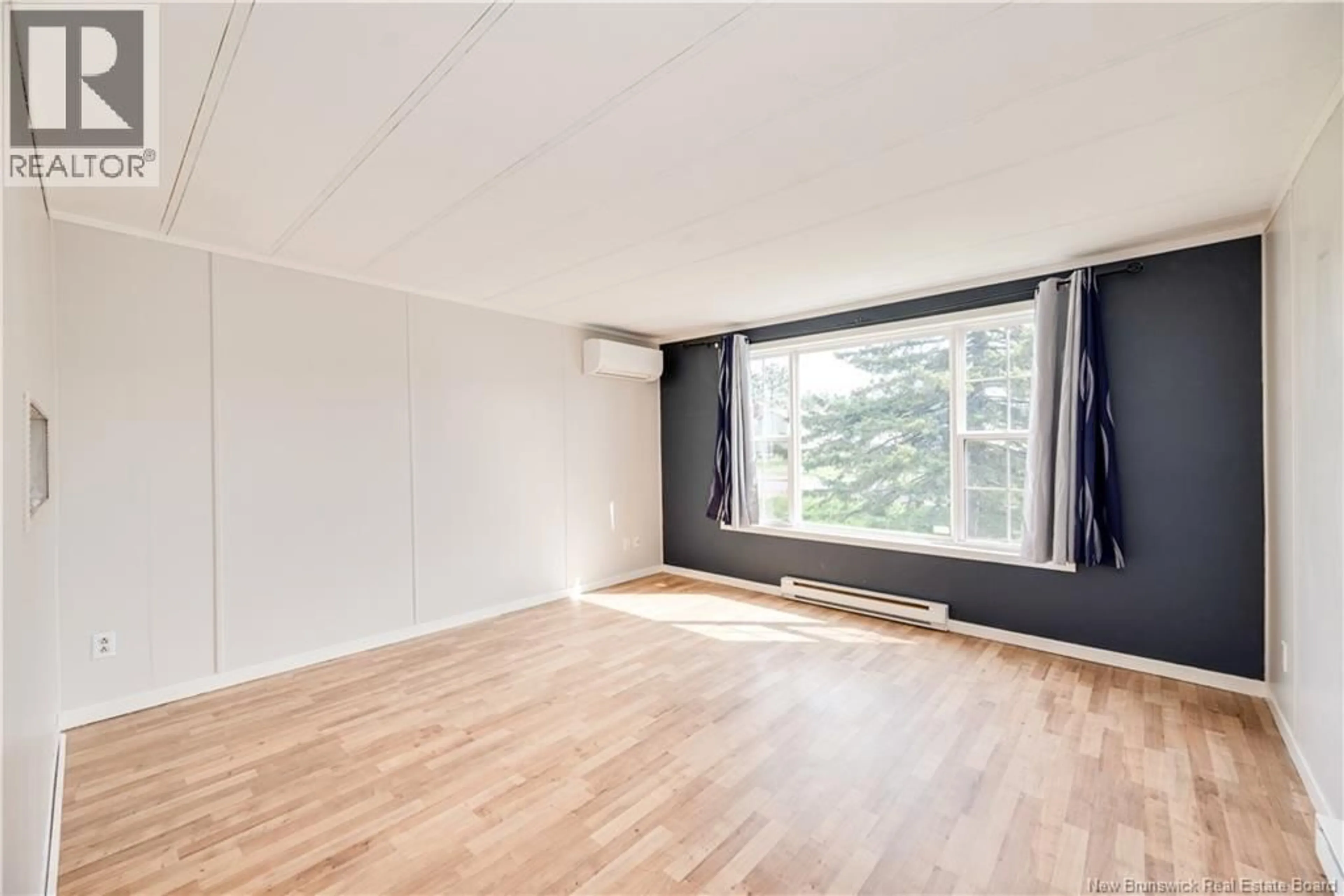 A pic of a room for 28 RAWORTH AVENUE, Moncton New Brunswick E1H1J6