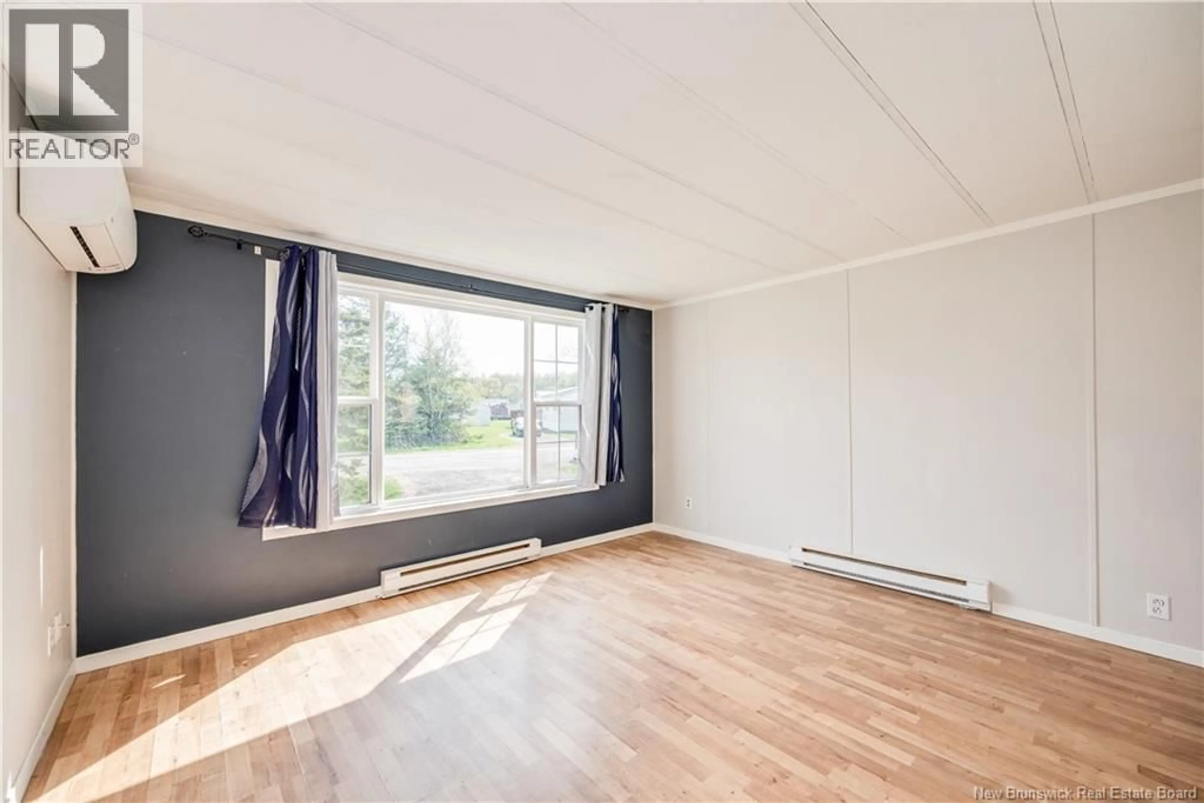 A pic of a room for 28 RAWORTH AVENUE, Moncton New Brunswick E1H1J6