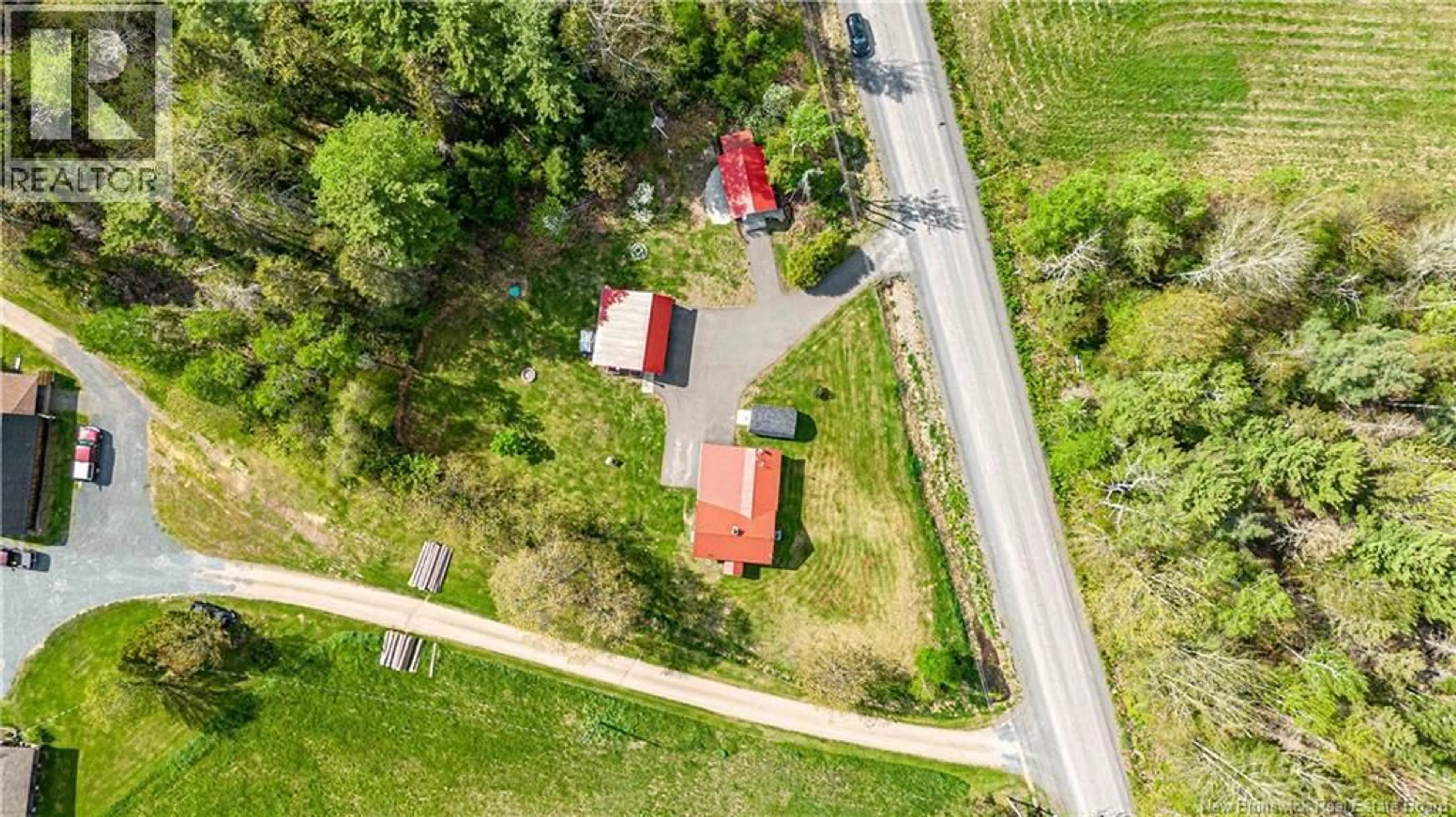 A pic from outside/outdoor area/front of a property/back of a property/a pic from drone, street for 190 UPPER HAMPSTEAD ROAD, Gagetown New Brunswick E5M1W1