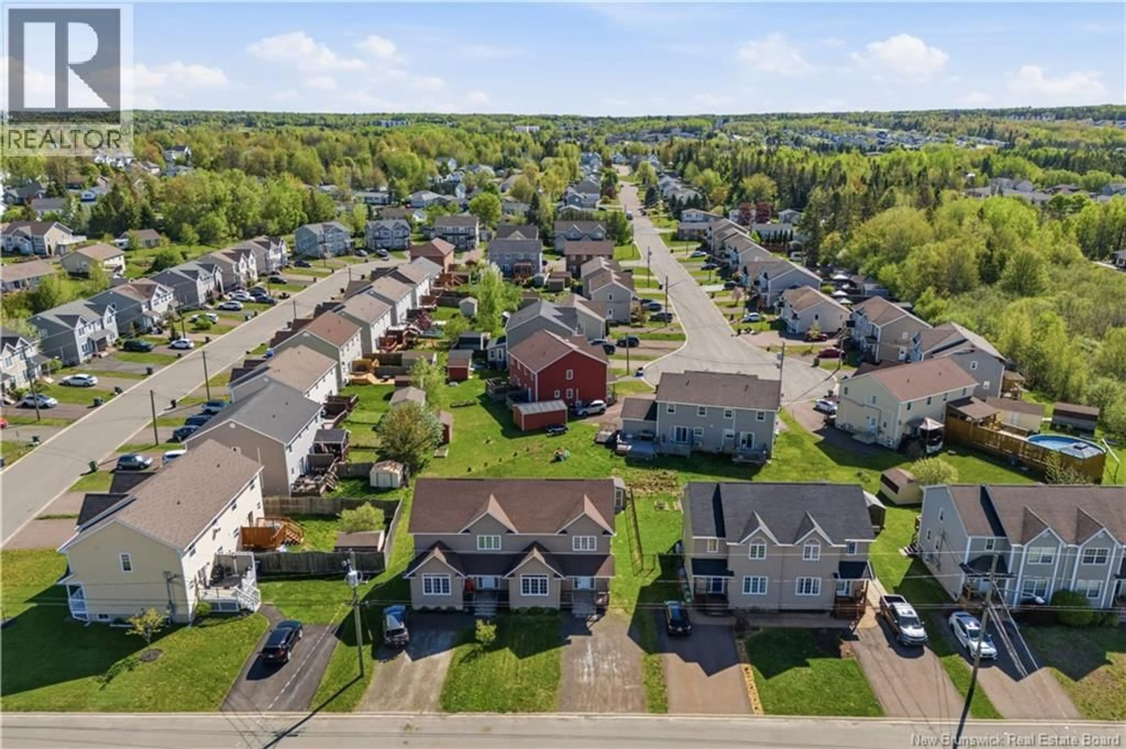A pic from outside/outdoor area/front of a property/back of a property/a pic from drone, street for 166 BEDARD STREET, Dieppe New Brunswick E1A0T3