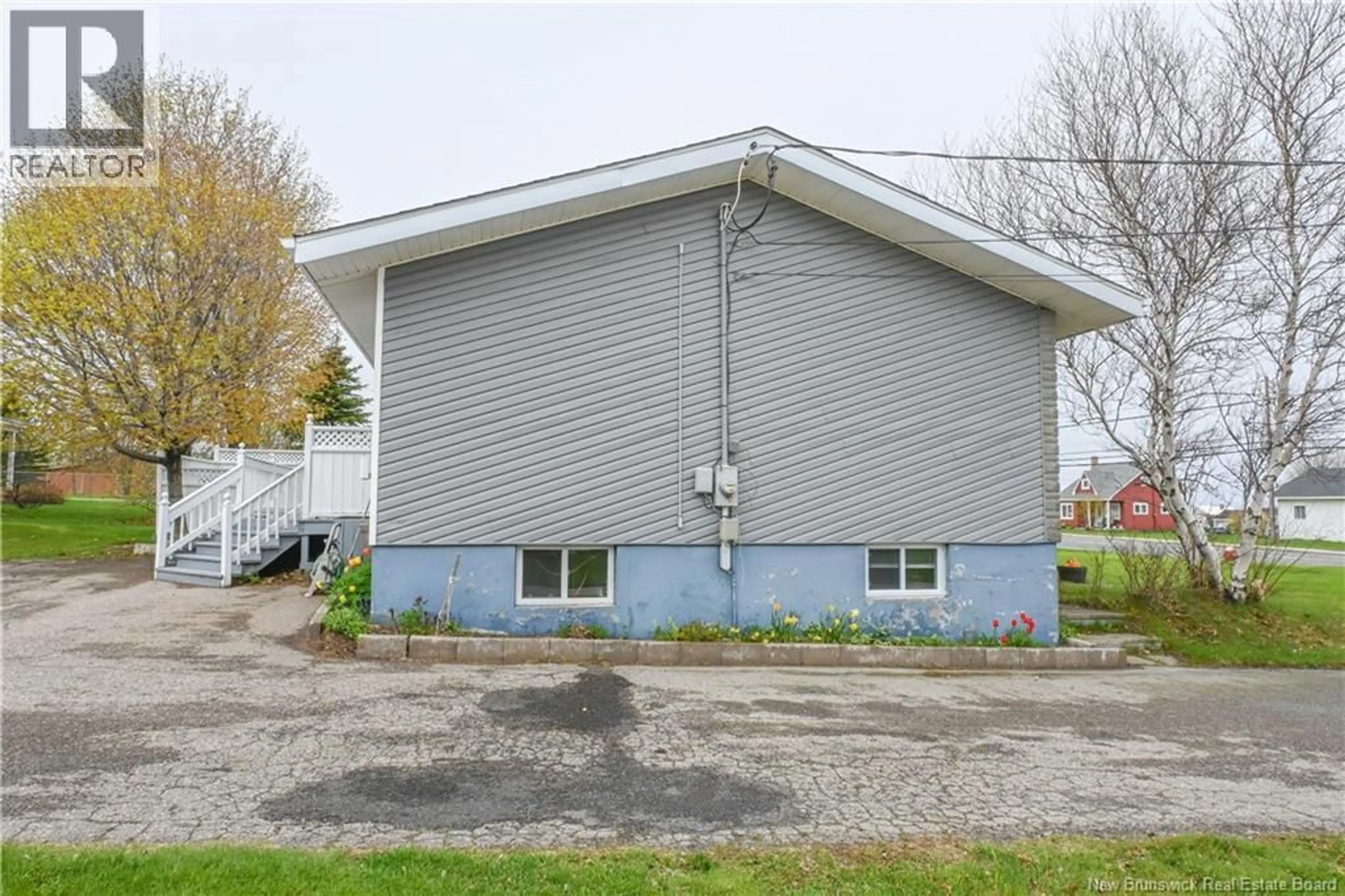Shed for 286 SAINT-PIERRE BOULEVARD, Caraquet New Brunswick E1W1B5