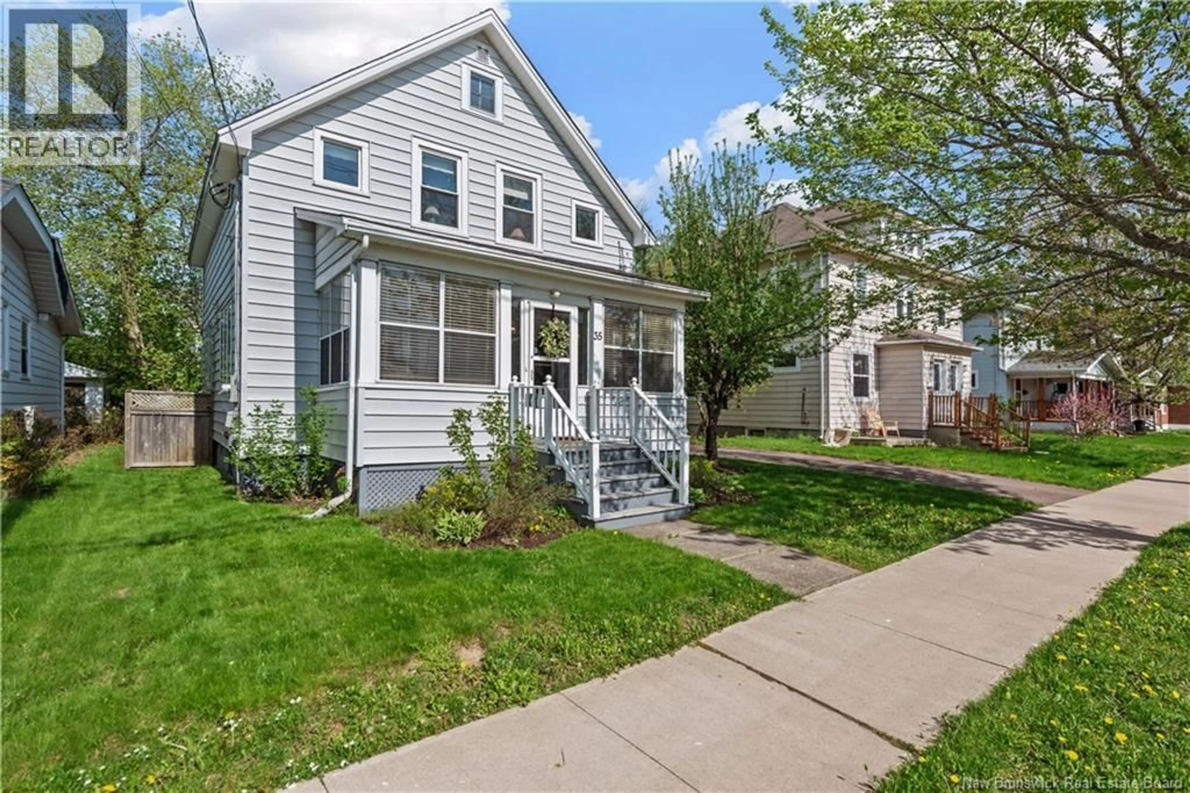 Home with vinyl exterior material, street for 35 WINTER AVENUE, Moncton New Brunswick E1C5X2
