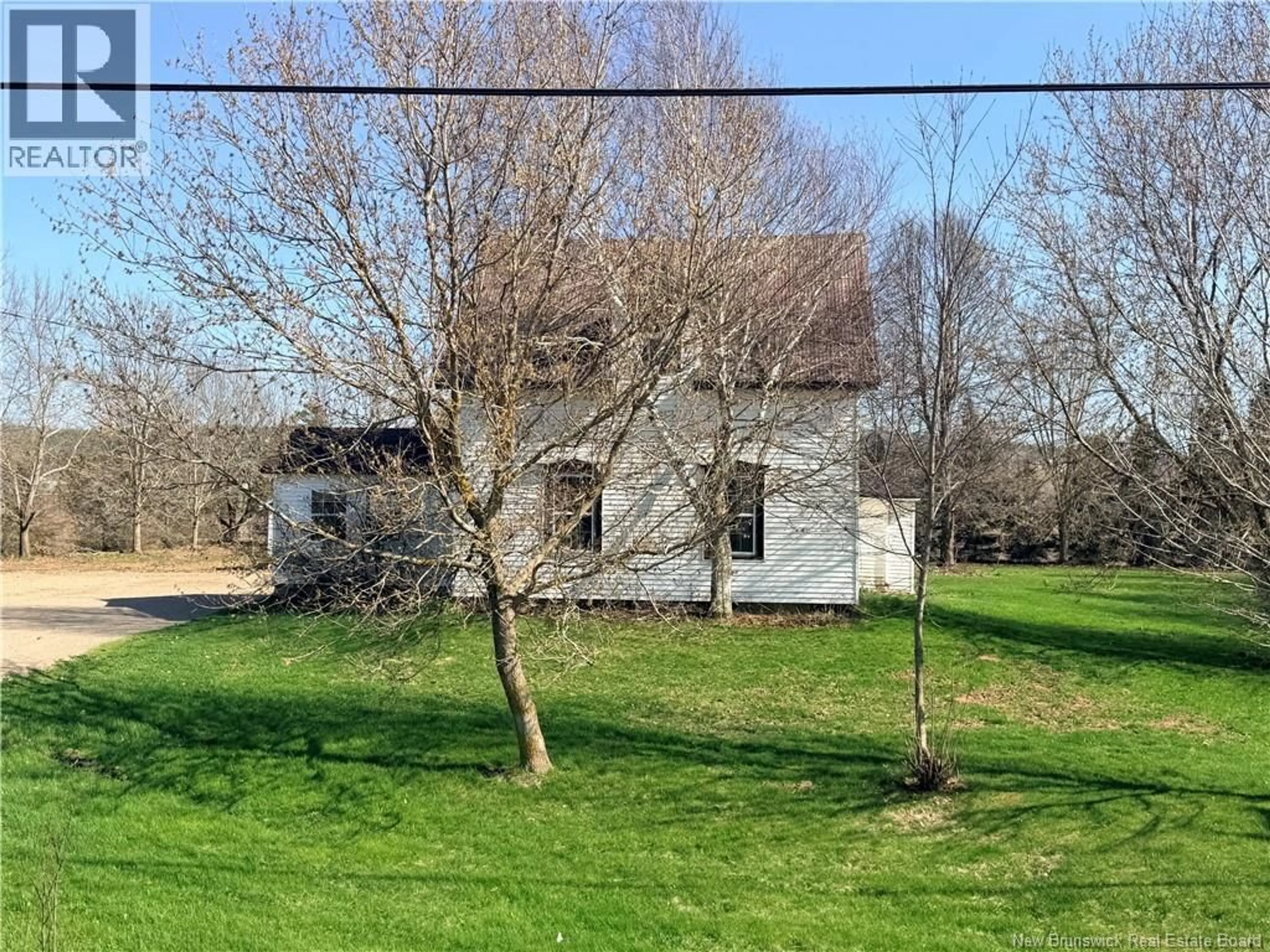 A pic from outside/outdoor area/front of a property/back of a property/a pic from drone, unknown for 12211 ROUTE 114, Penobsquis New Brunswick E4G2Z4