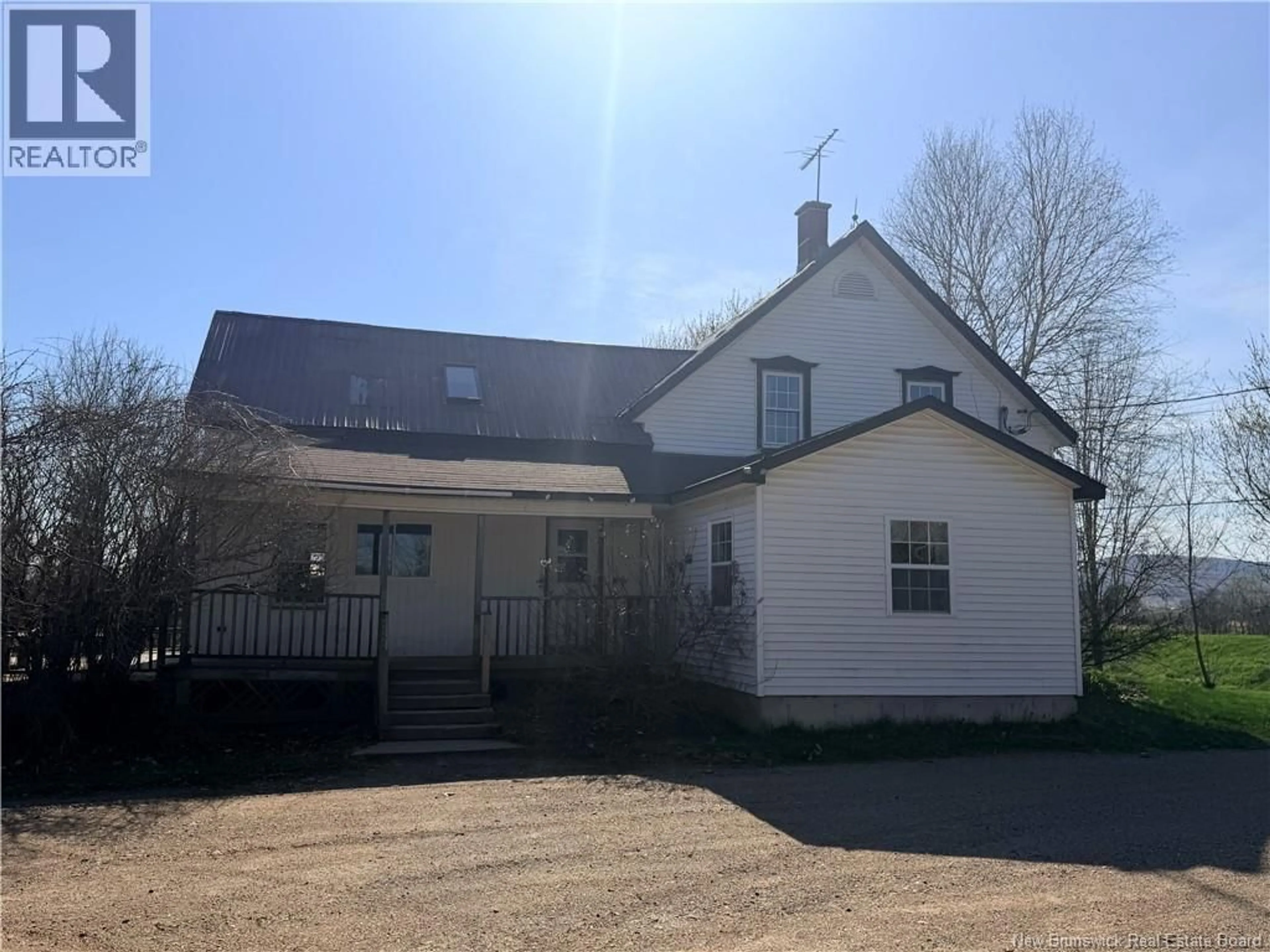 A pic from outside/outdoor area/front of a property/back of a property/a pic from drone, building for 12211 ROUTE 114, Penobsquis New Brunswick E4G2Z4