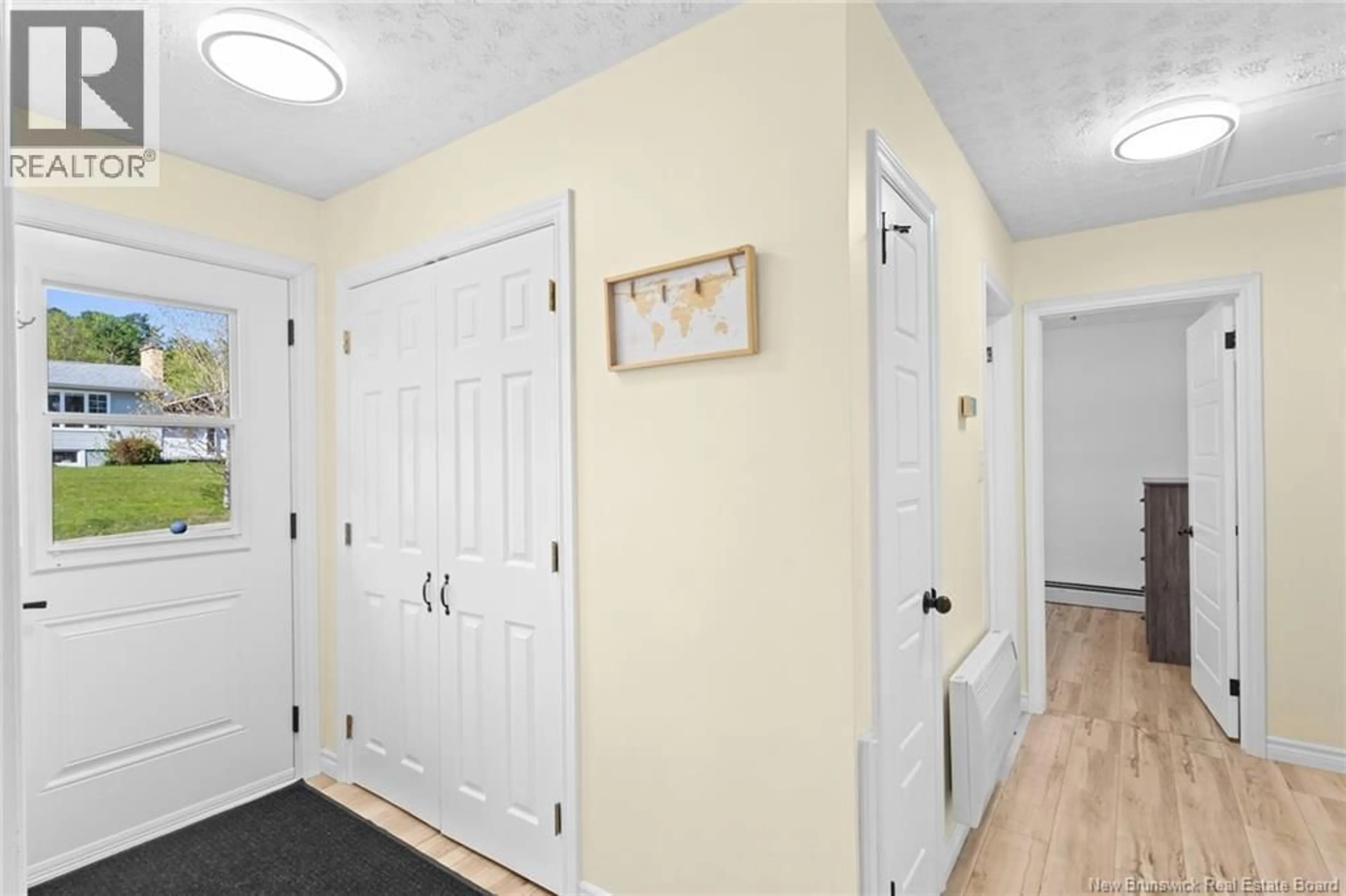 Indoor entryway for 18 HOLLYBROOK STREET, Fredericton New Brunswick E3A4N7