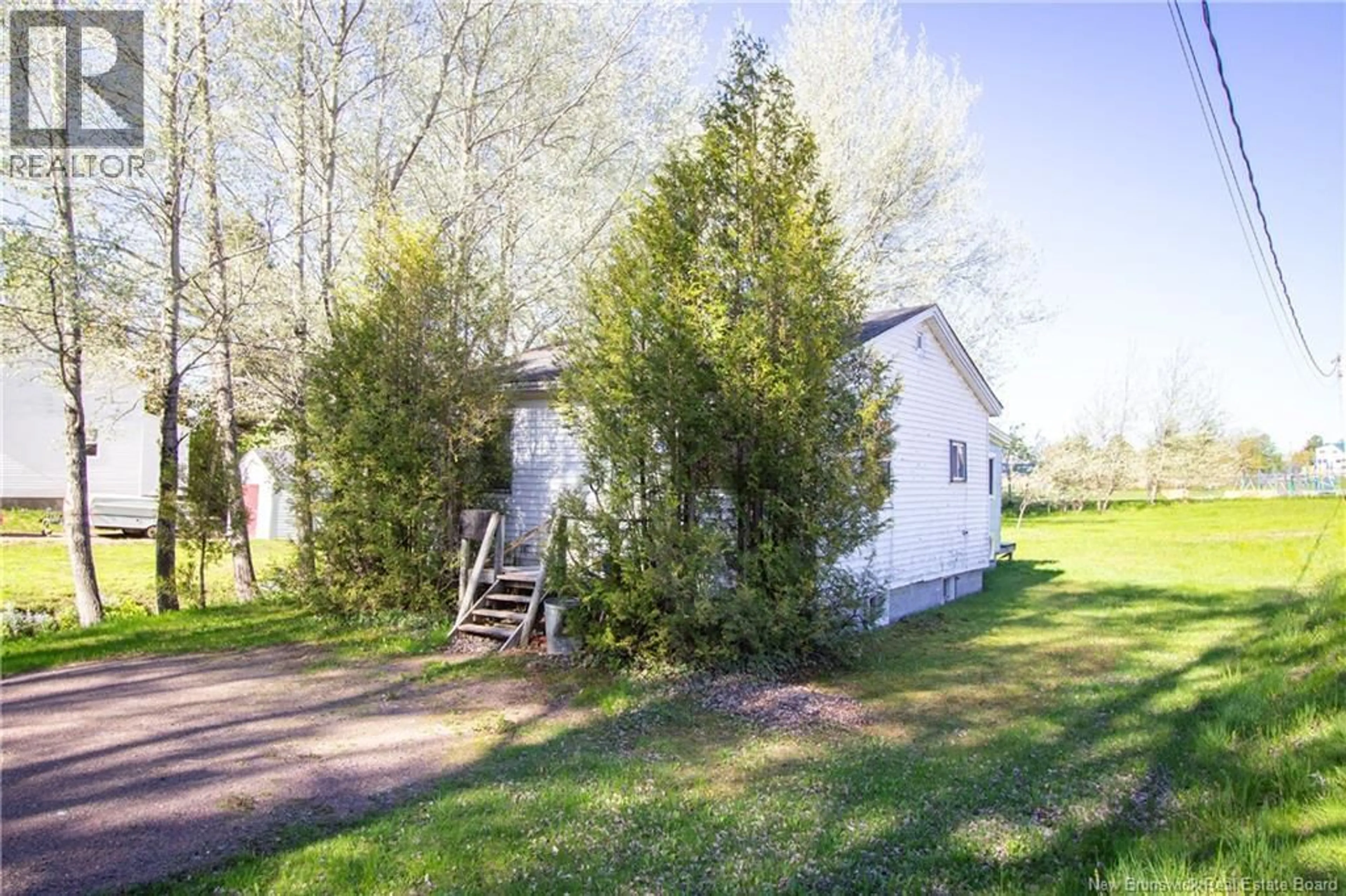 Shed for 27 RICHARDSON STREET, Sackville New Brunswick E4L4H7