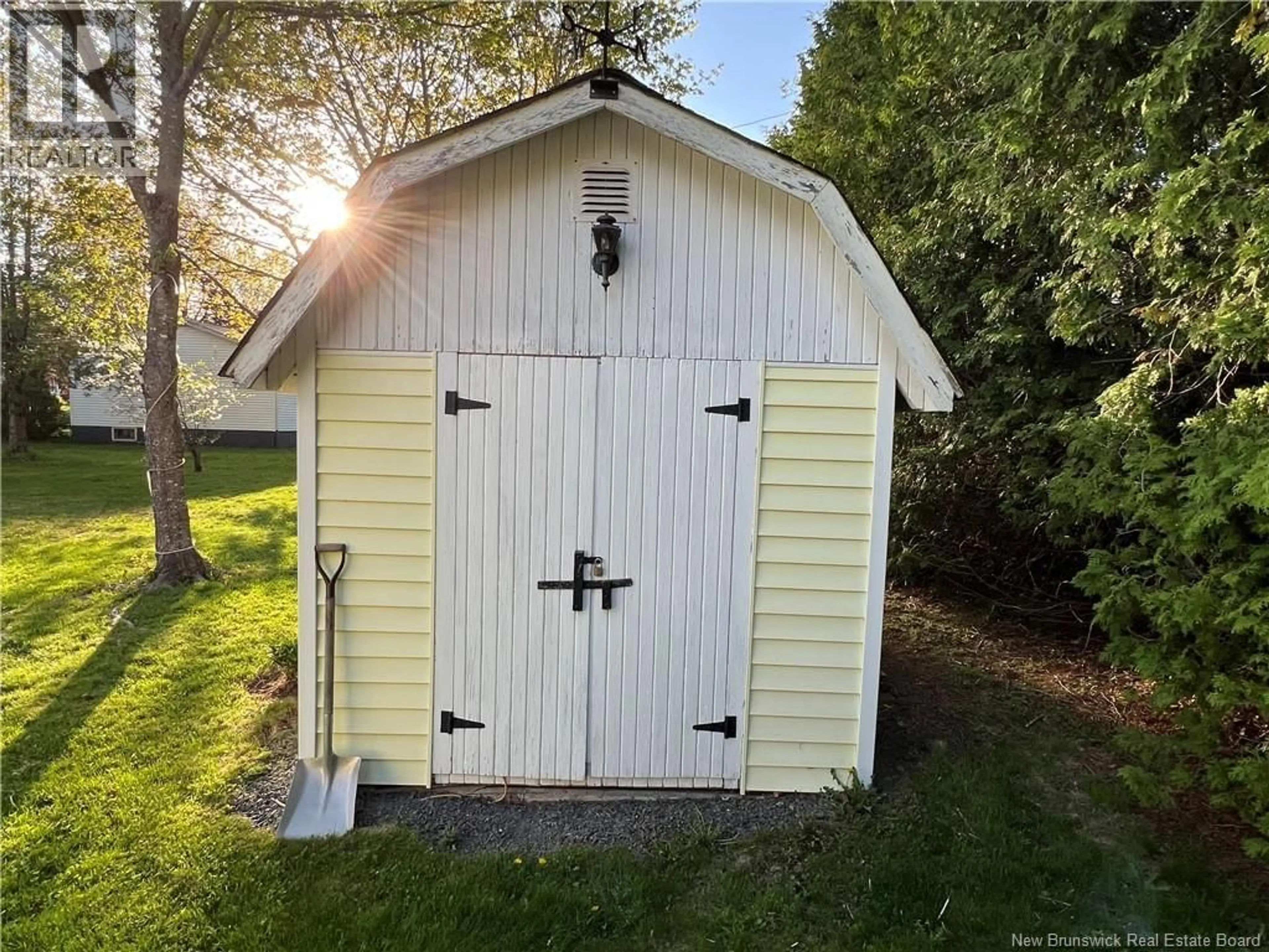 Shed for 103 CONFEDERATION AVENUE, New Maryland New Brunswick E3C1E5