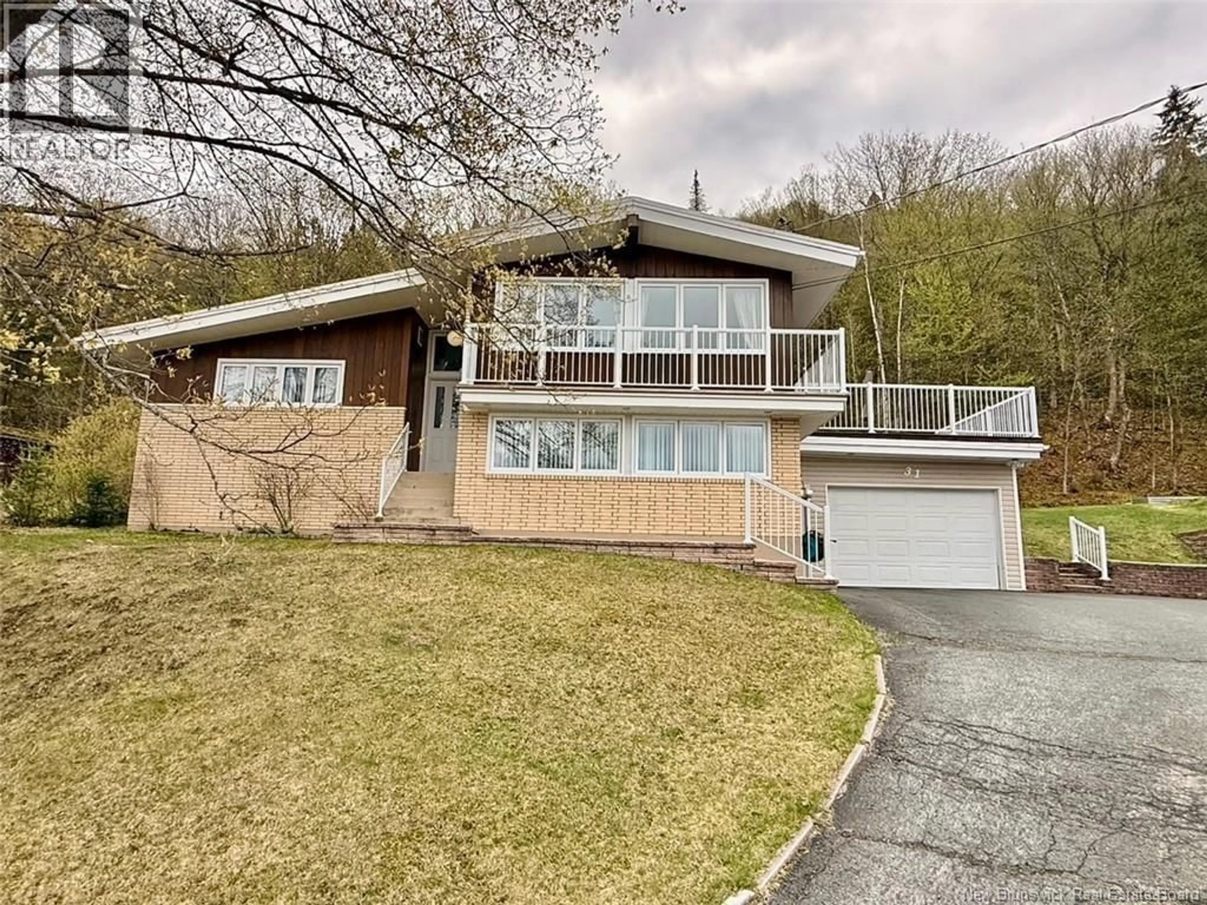 Home with vinyl exterior material, street for 31 MACBEATH COURT, Tide Head New Brunswick E3N4G5