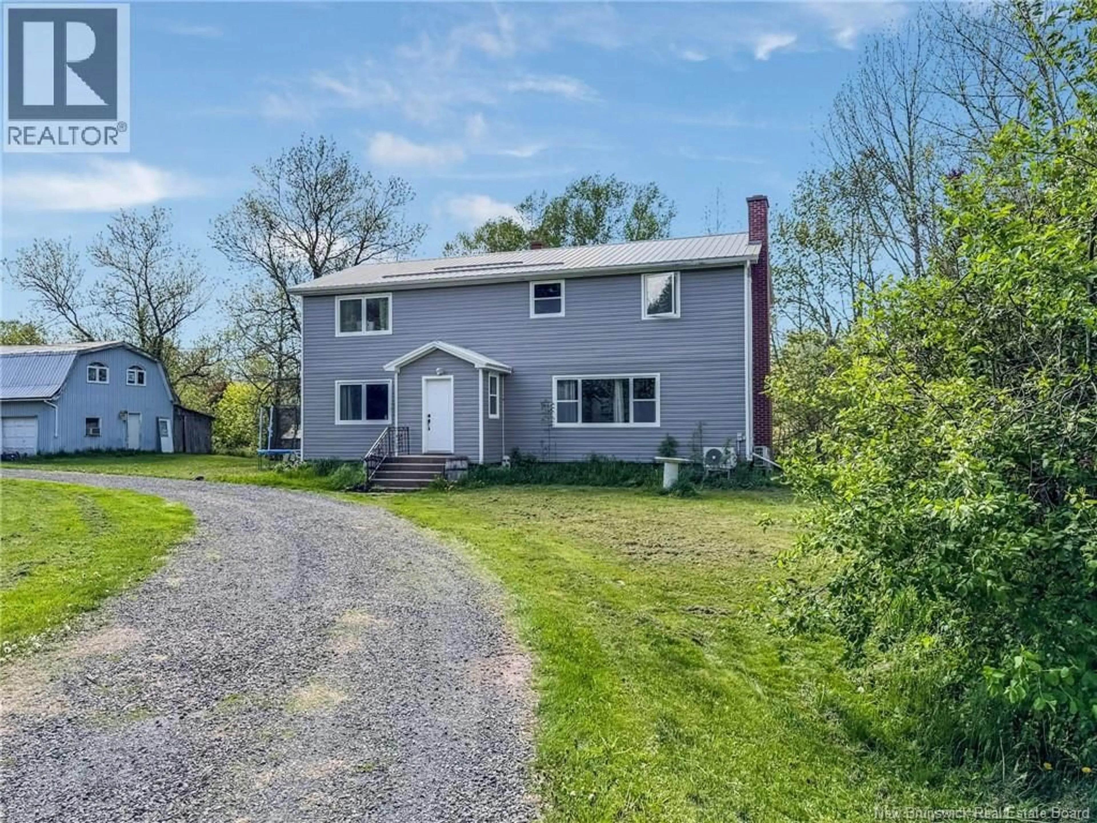 A pic from outside/outdoor area/front of a property/back of a property/a pic from drone, street for 1898 WATERSIDE DRIVE, Cambridge-Narrows New Brunswick E4C1Z1