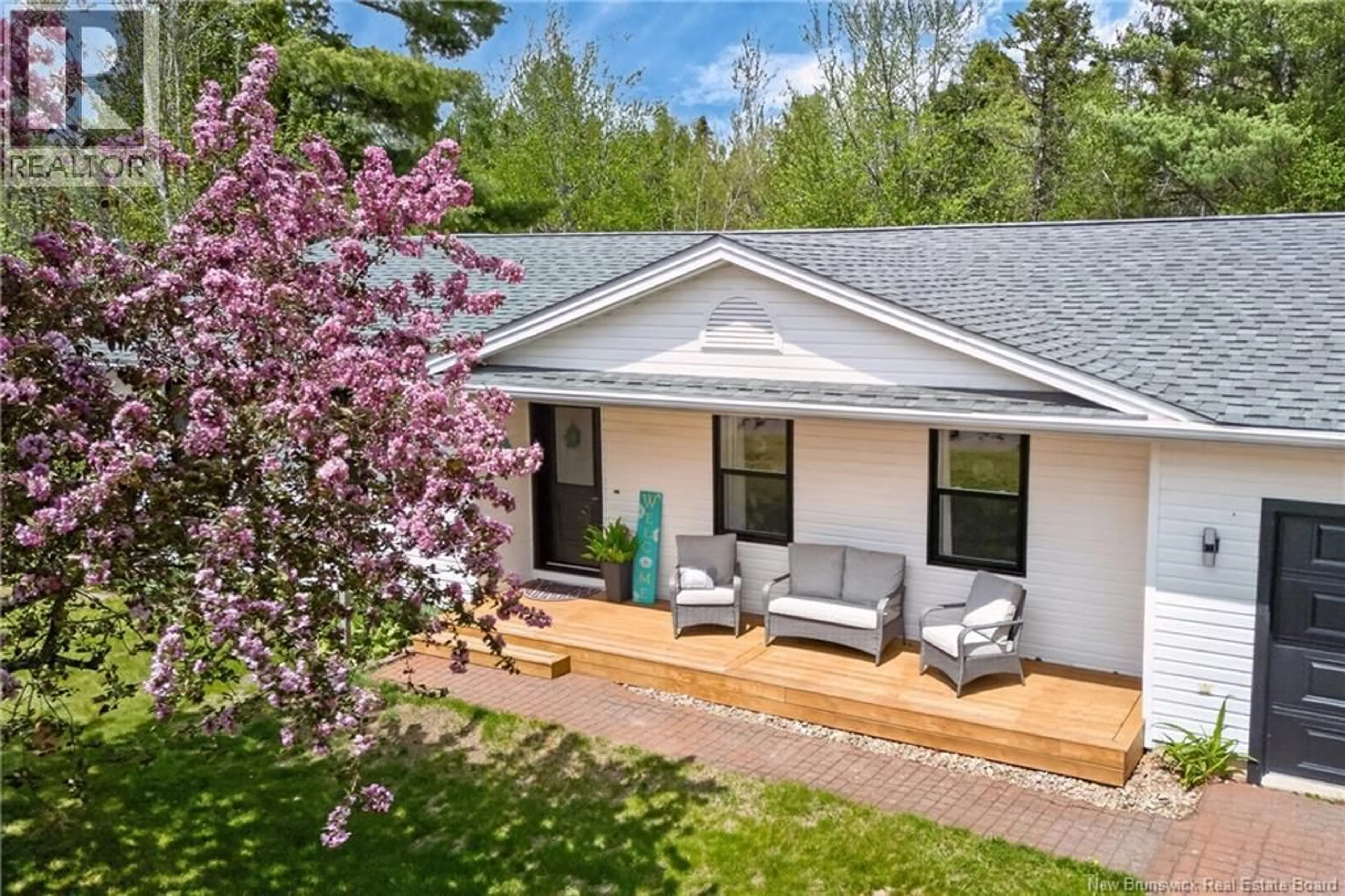Patio, unknown for 10 CAMBRIDGE DRIVE, Burton New Brunswick E2V3E8