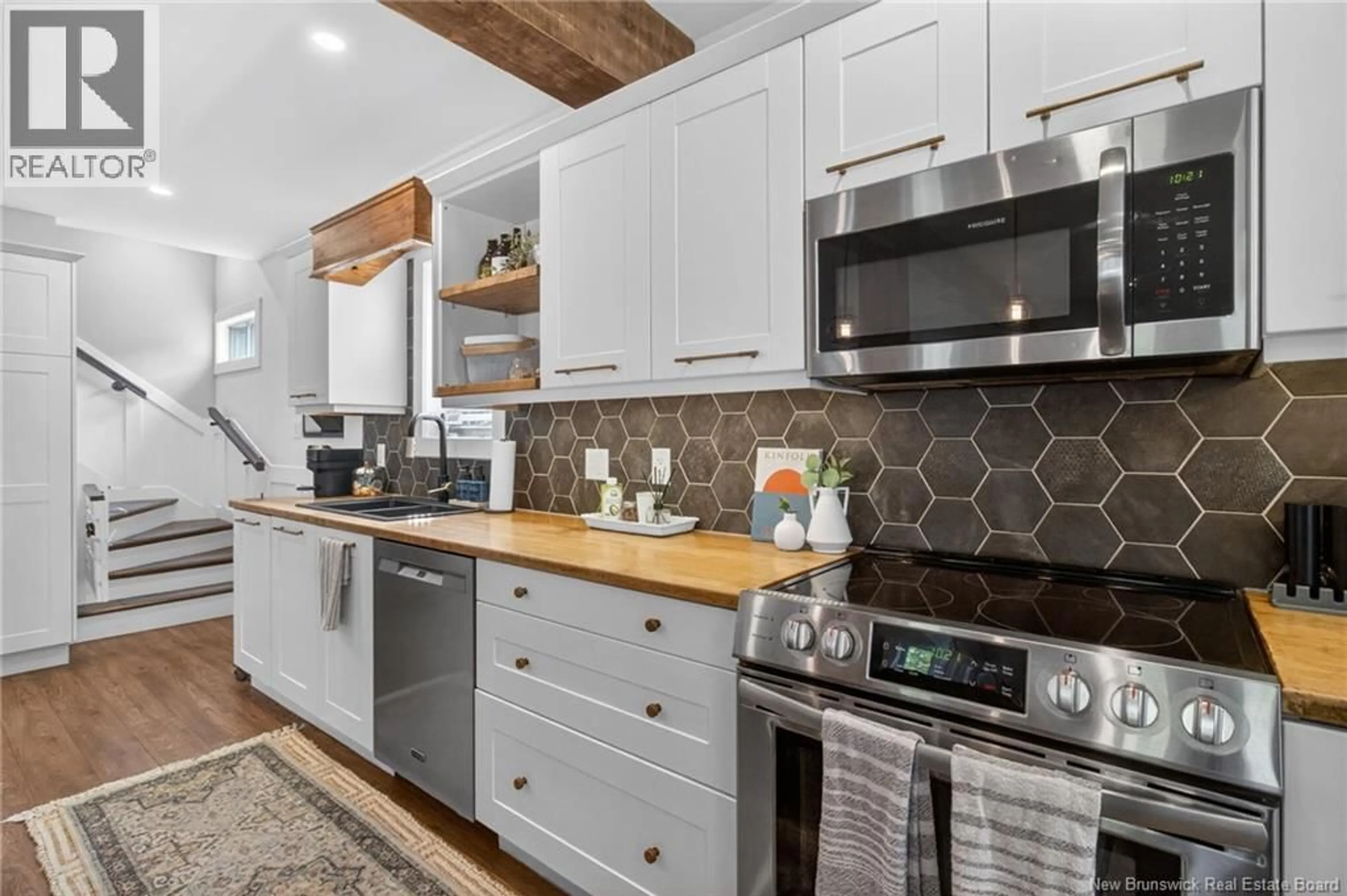 Open concept kitchen, unknown for 112 PLEASANT STREET, Shediac New Brunswick E4P2L6