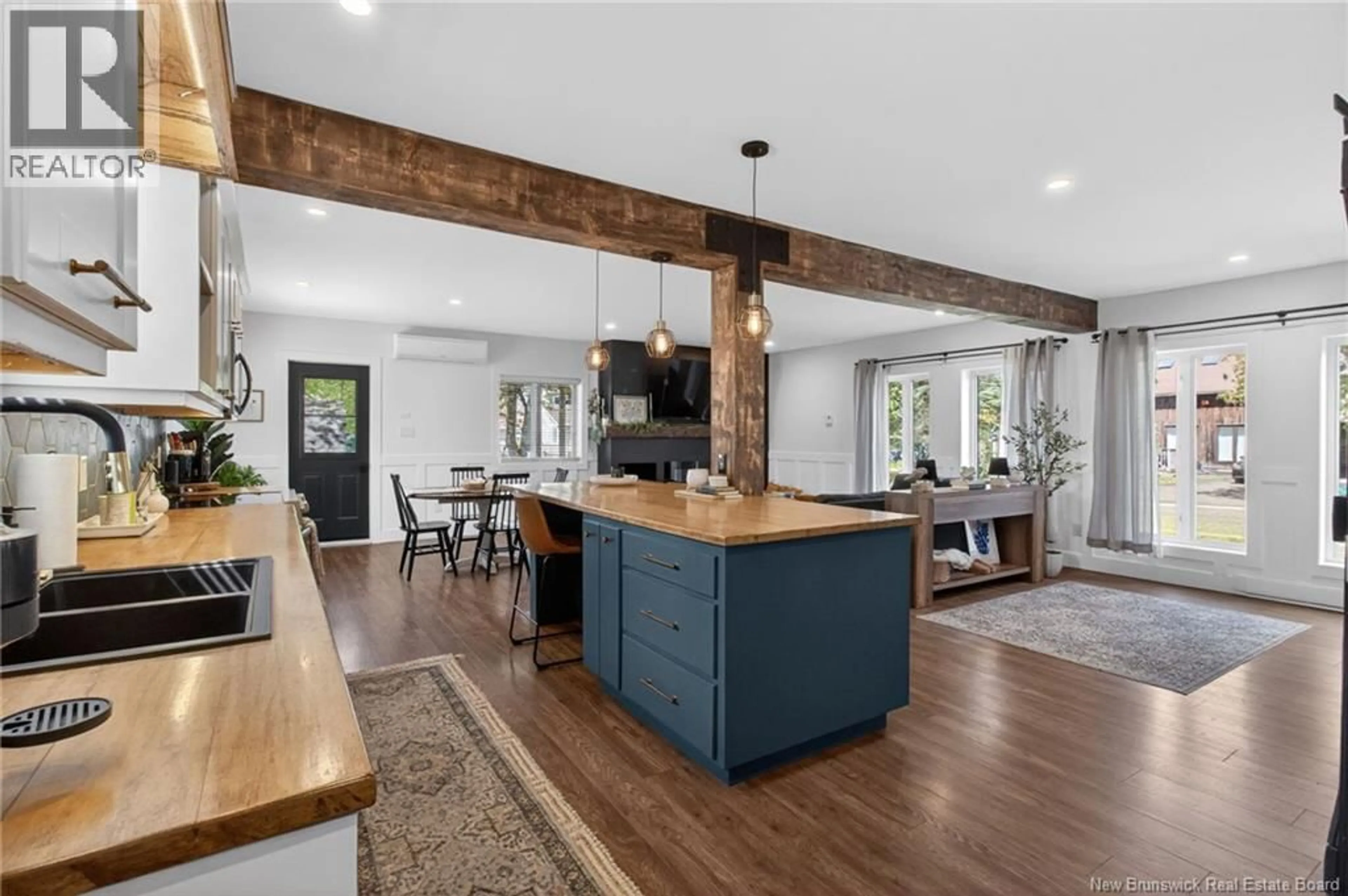 Open concept kitchen, unknown for 112 PLEASANT STREET, Shediac New Brunswick E4P2L6