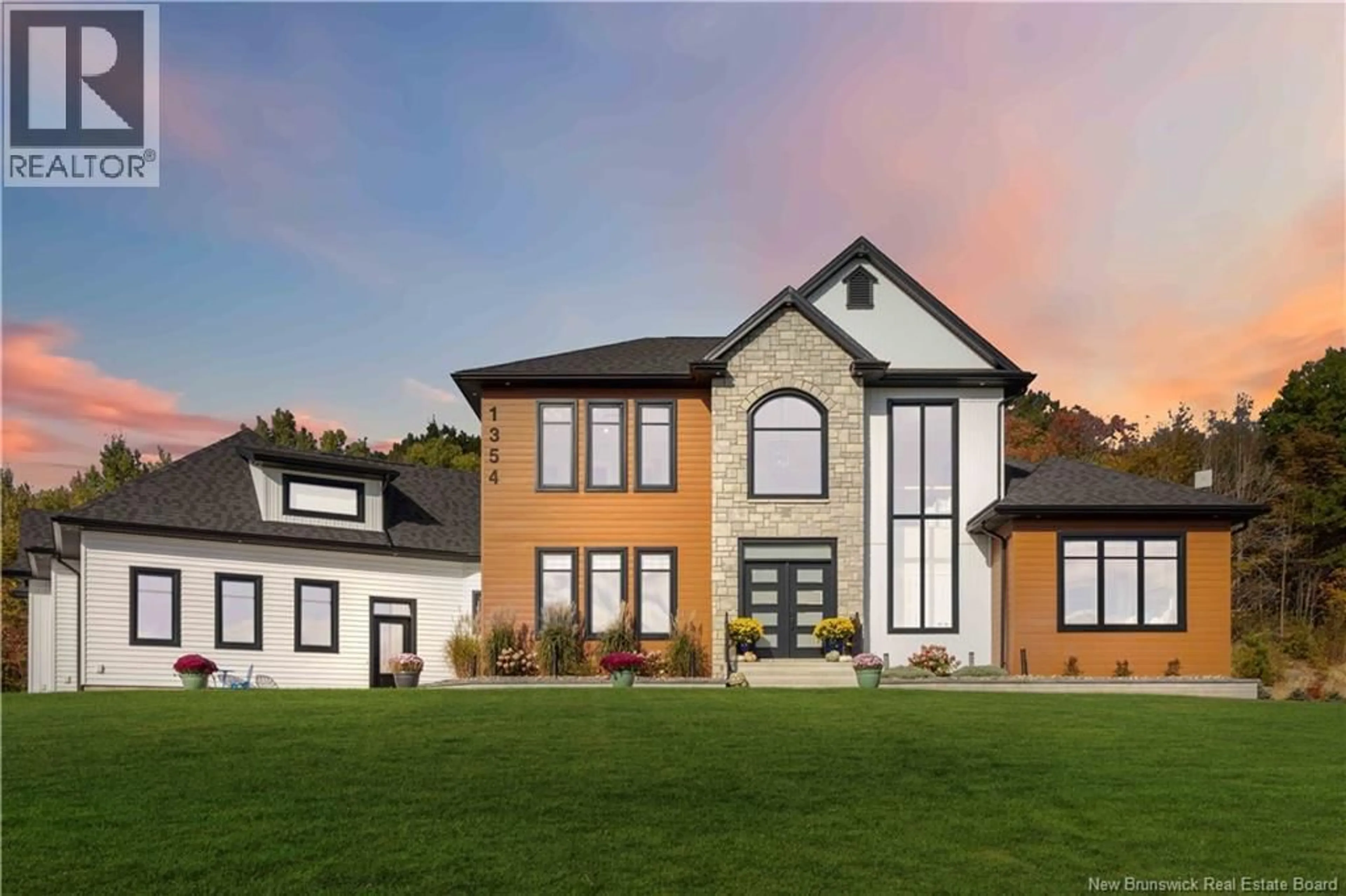 Home with brick exterior material, unknown for 1354 105 ROUTE ROUTE, Douglas New Brunswick E3G7K4